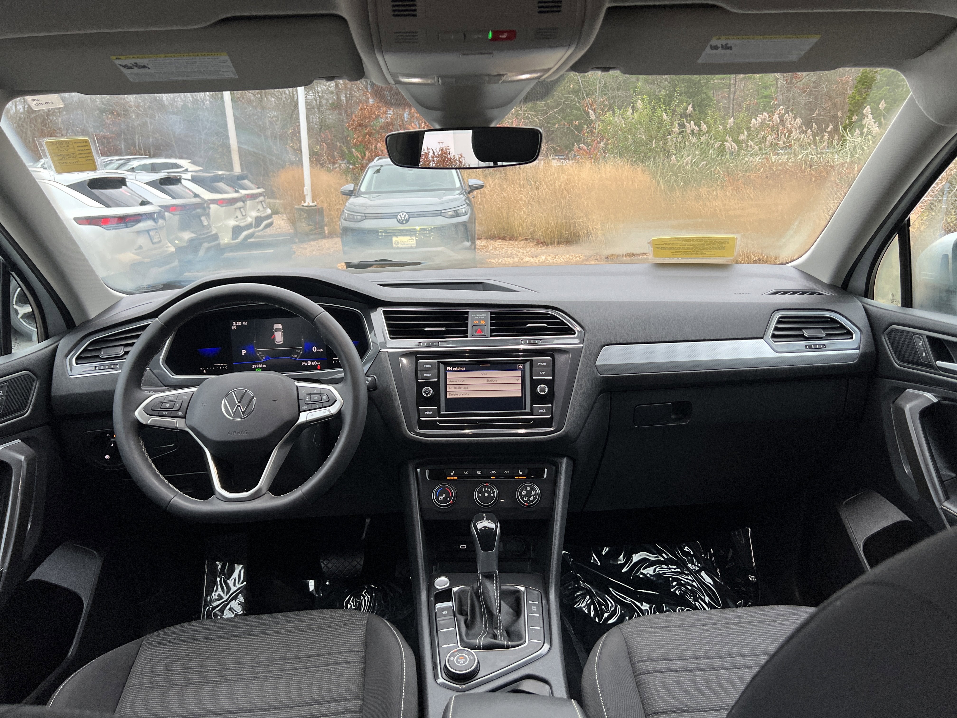 2022 Volkswagen Tiguan S W/Convenience Package