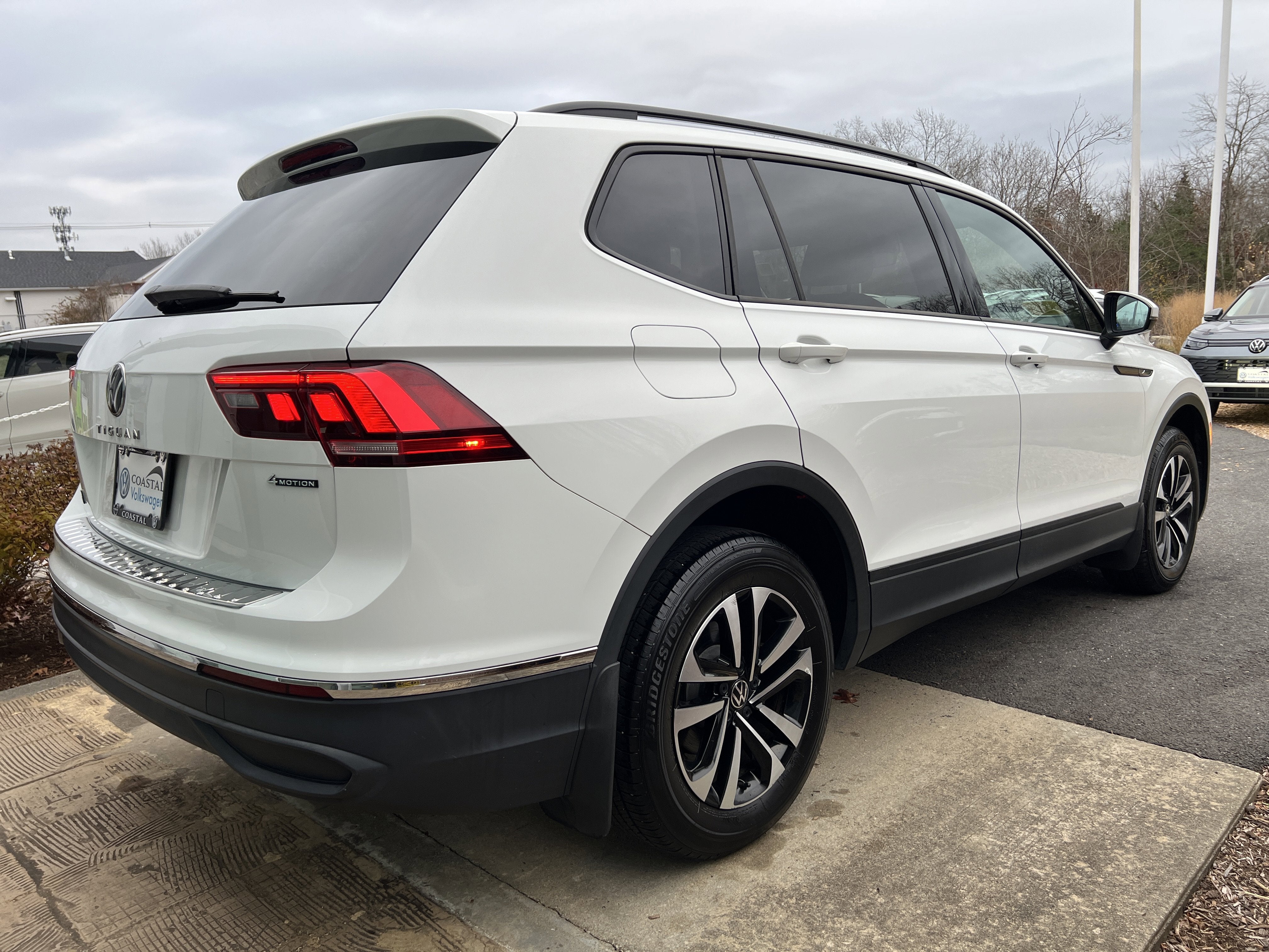 2022 Volkswagen Tiguan S W/Convenience Package