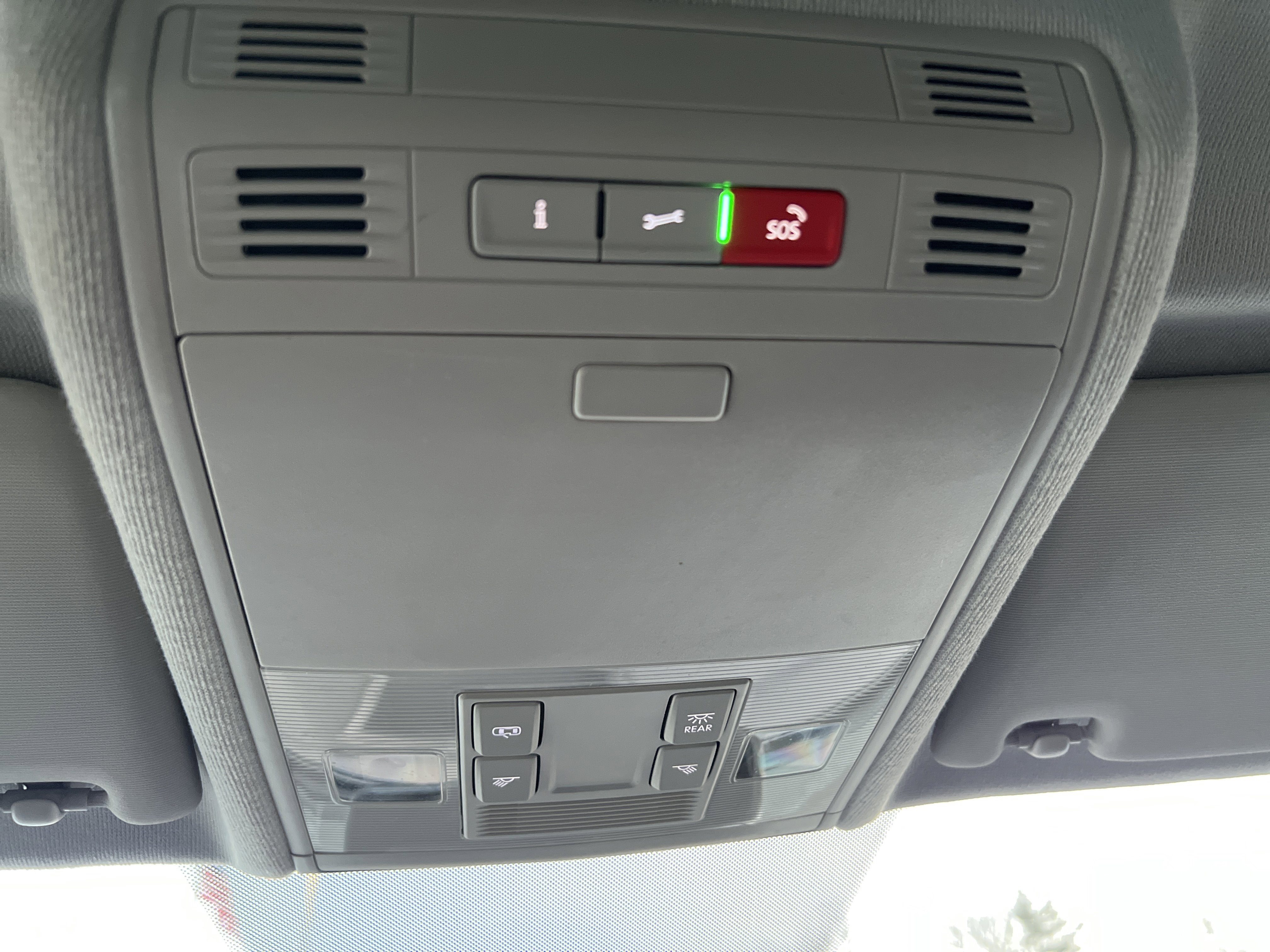 2022 Volkswagen Tiguan S