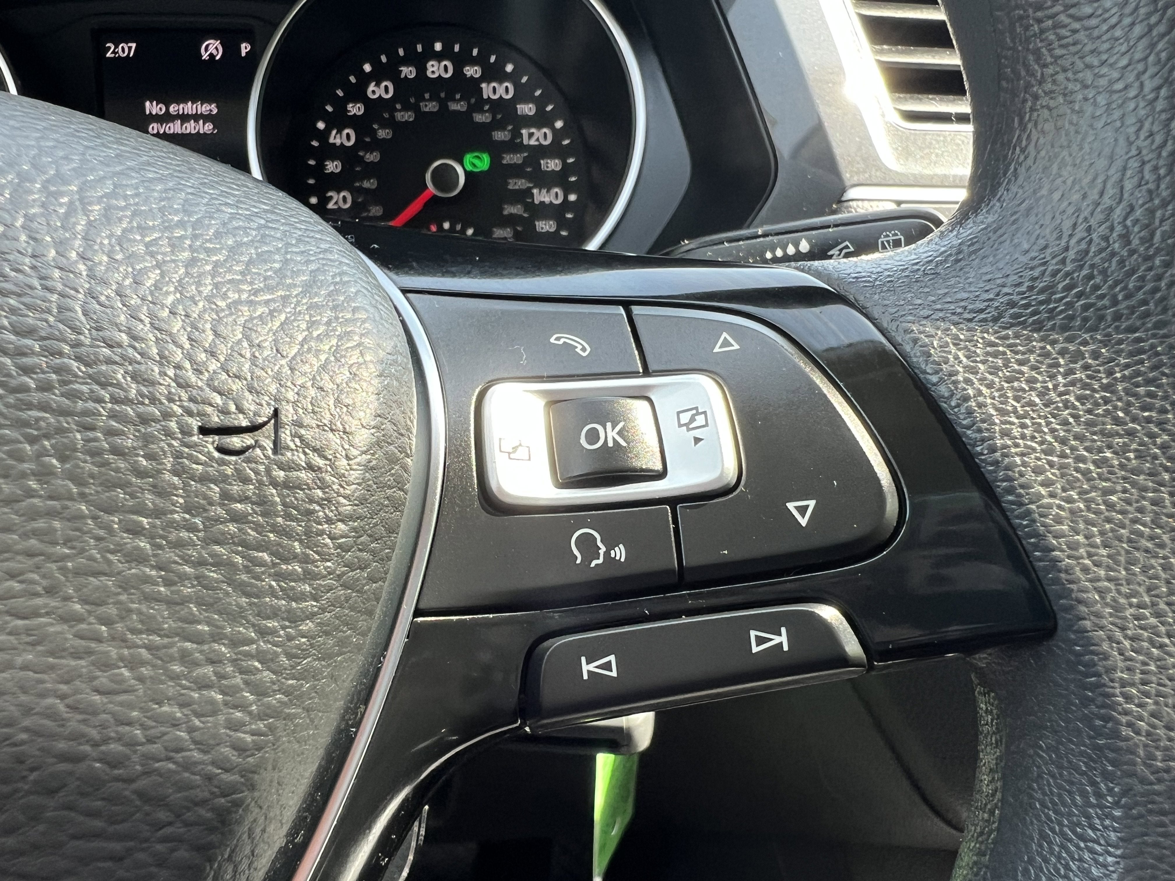 2018 Volkswagen Tiguan S