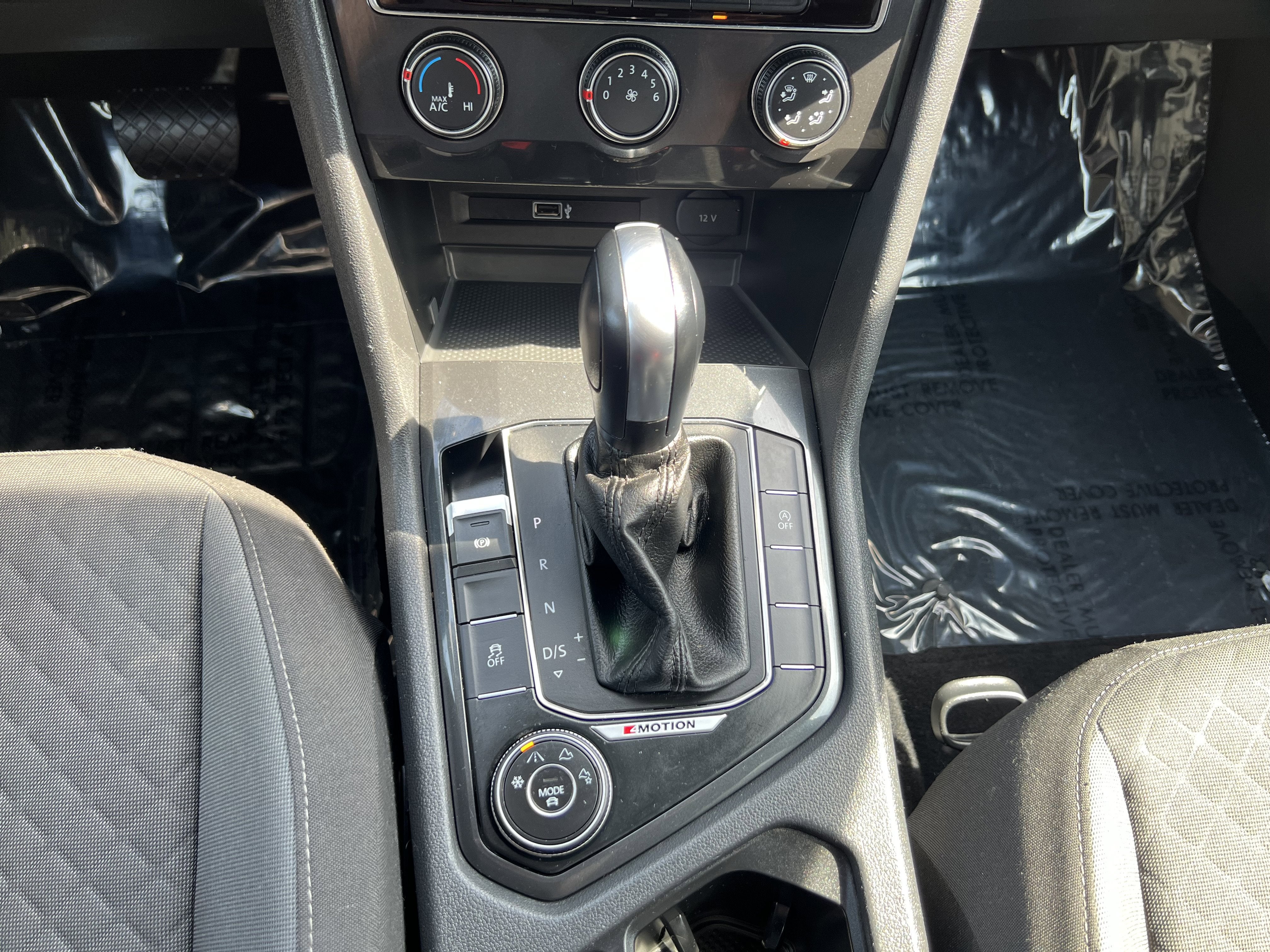 2018 Volkswagen Tiguan S