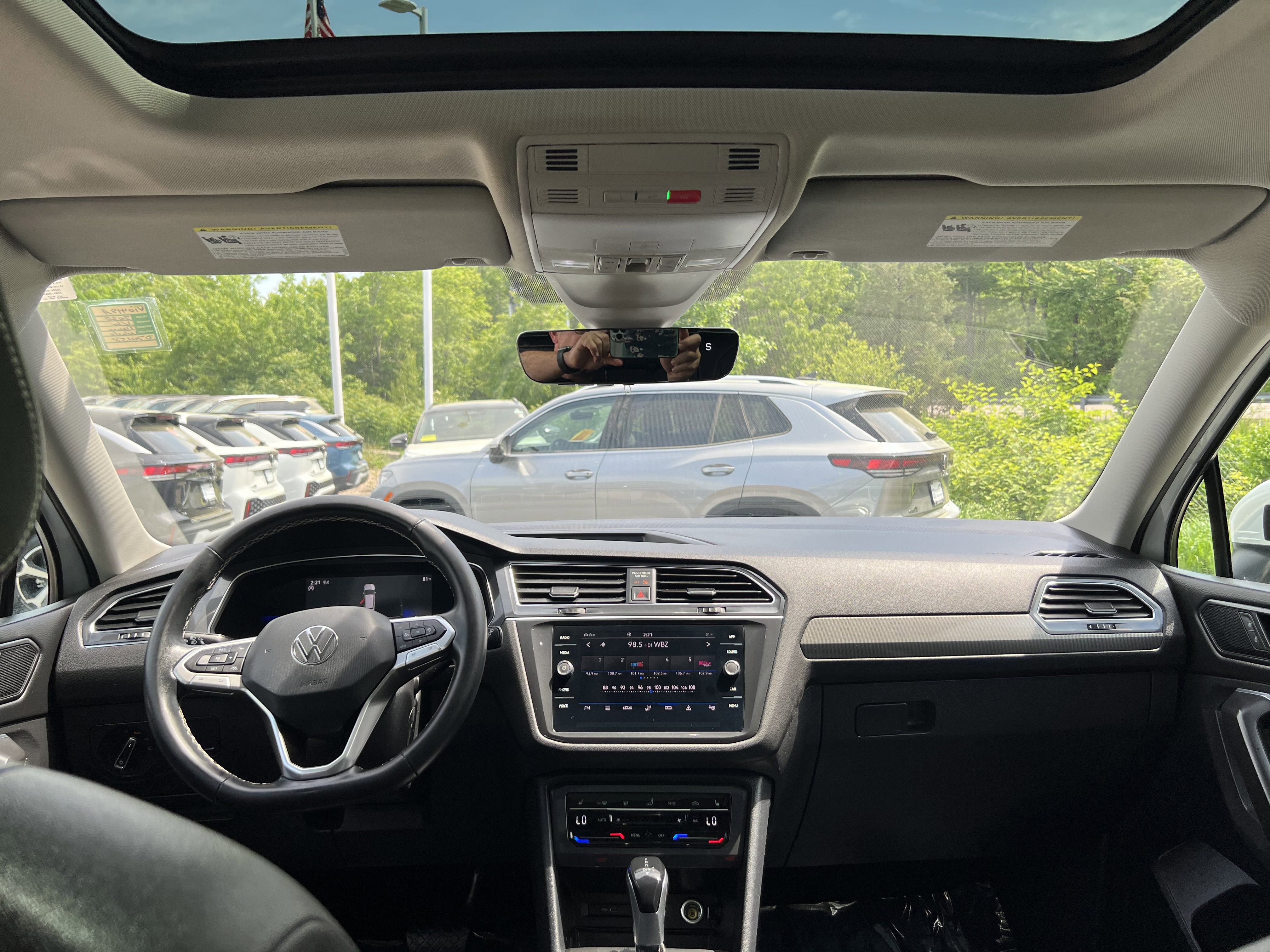 2022 Volkswagen Tiguan SE
