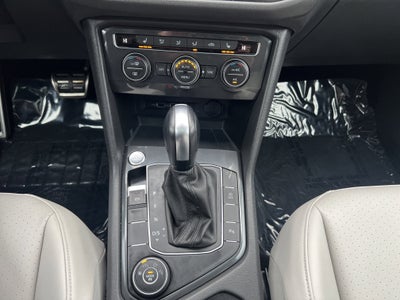 2020 Volkswagen Tiguan SE R-Line Black