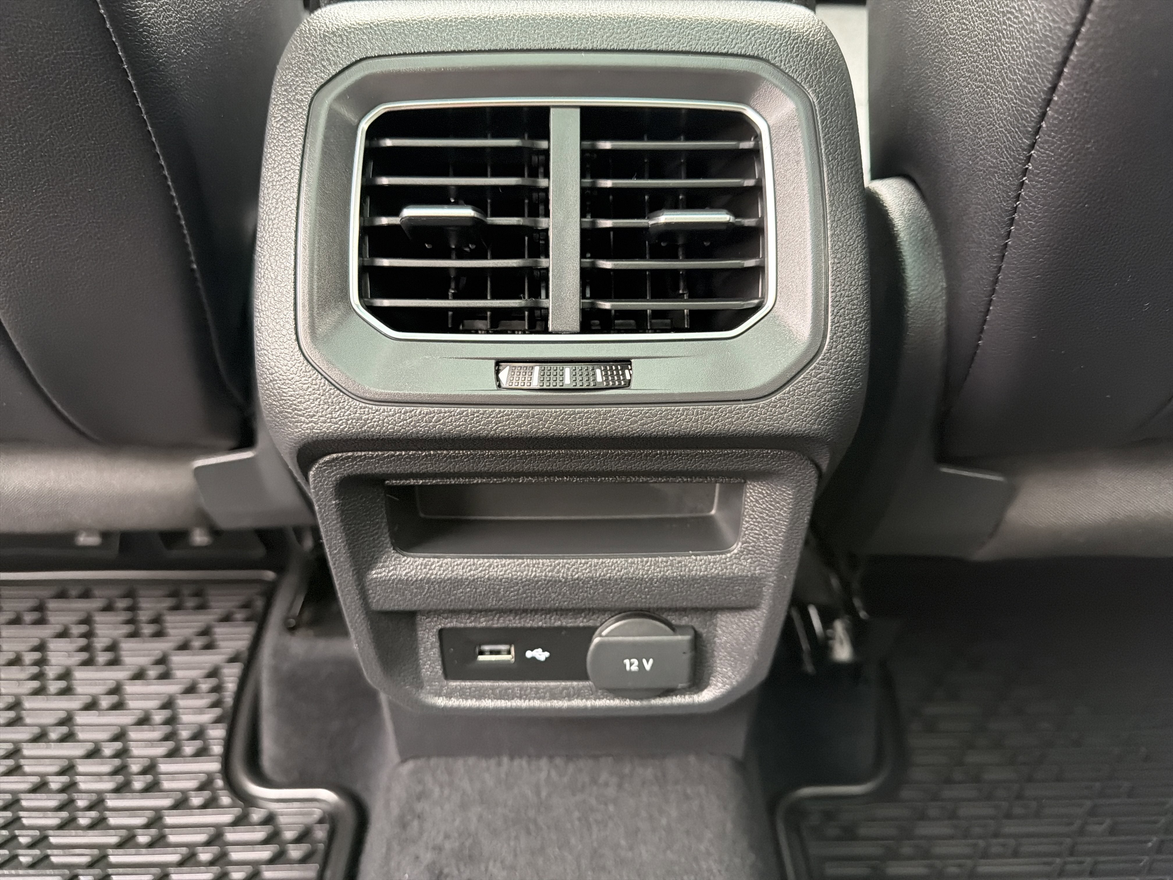 2018 Volkswagen Tiguan Base