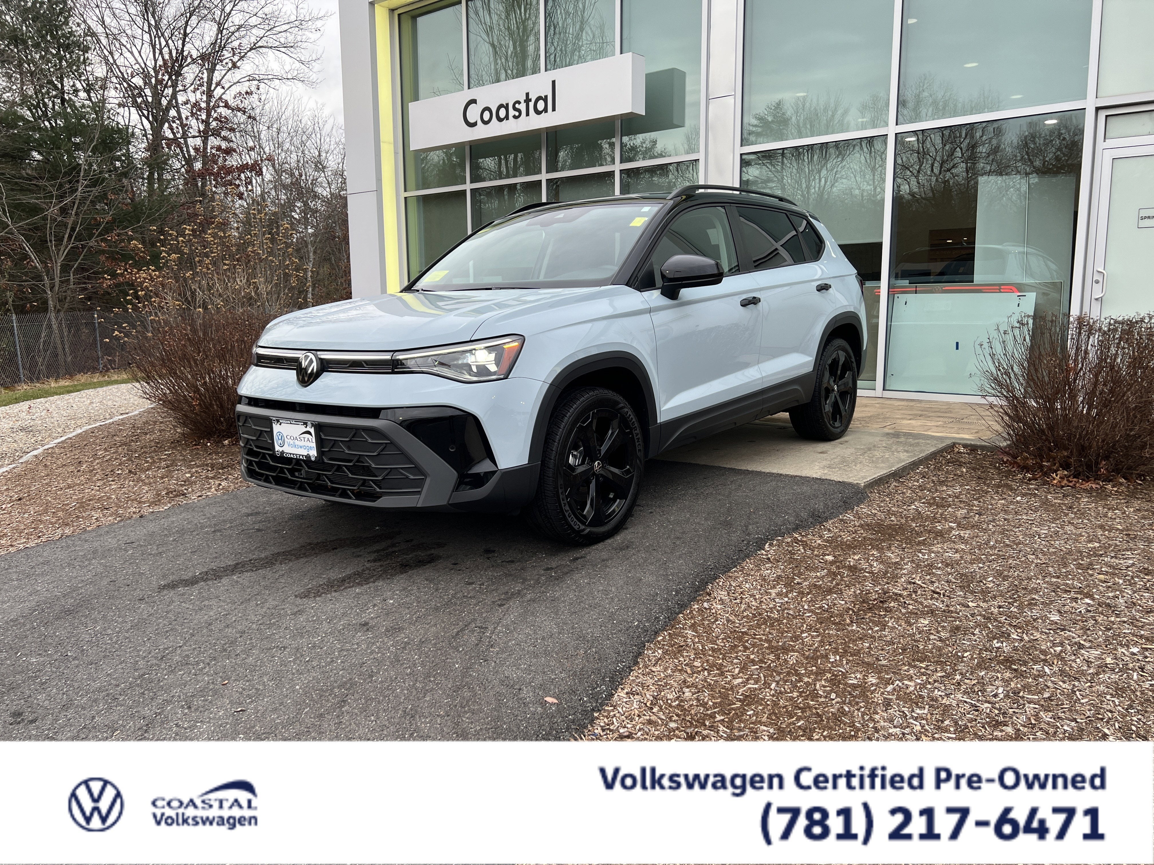 2025 Volkswagen Taos SE Black