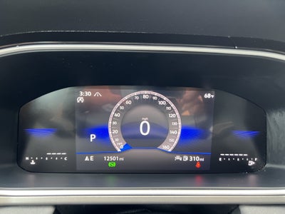2025 Volkswagen Taos SE Black