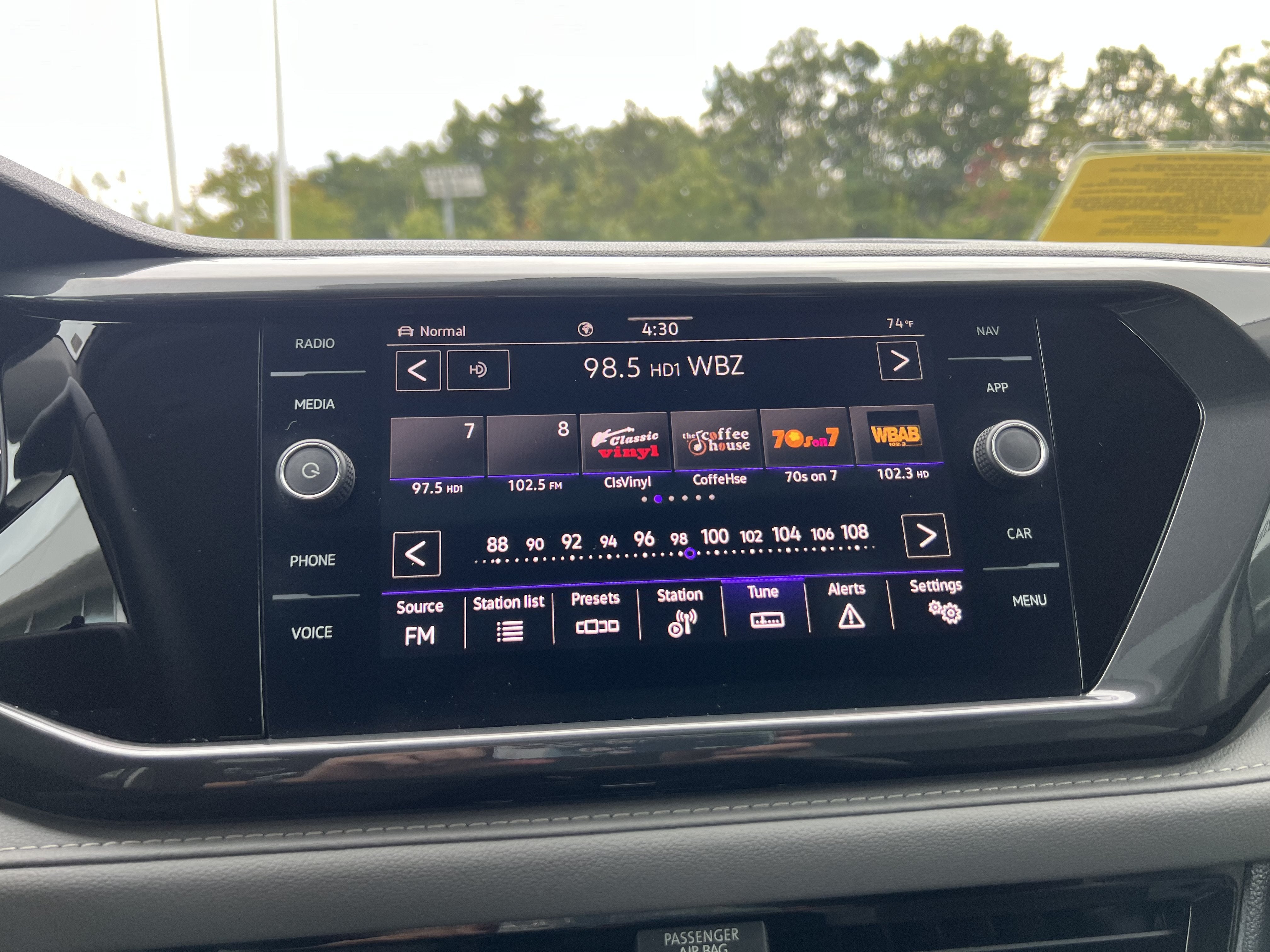 2023 Volkswagen Taos SEL
