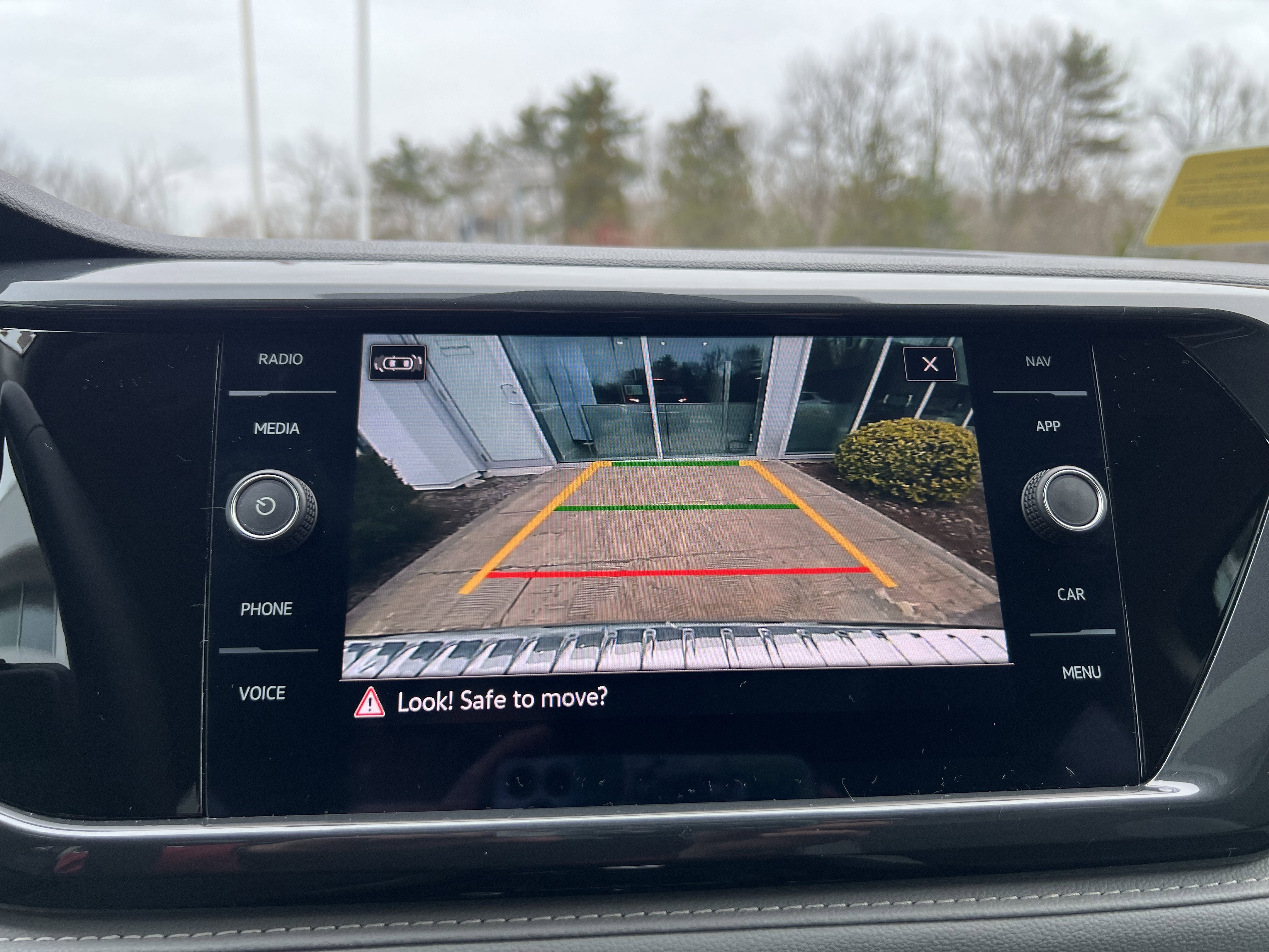 2023 Volkswagen Taos SEL