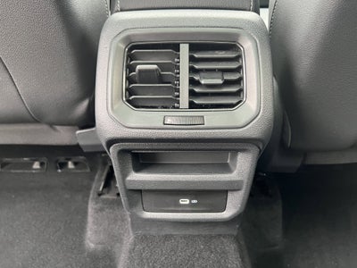 2023 Volkswagen Taos SEL