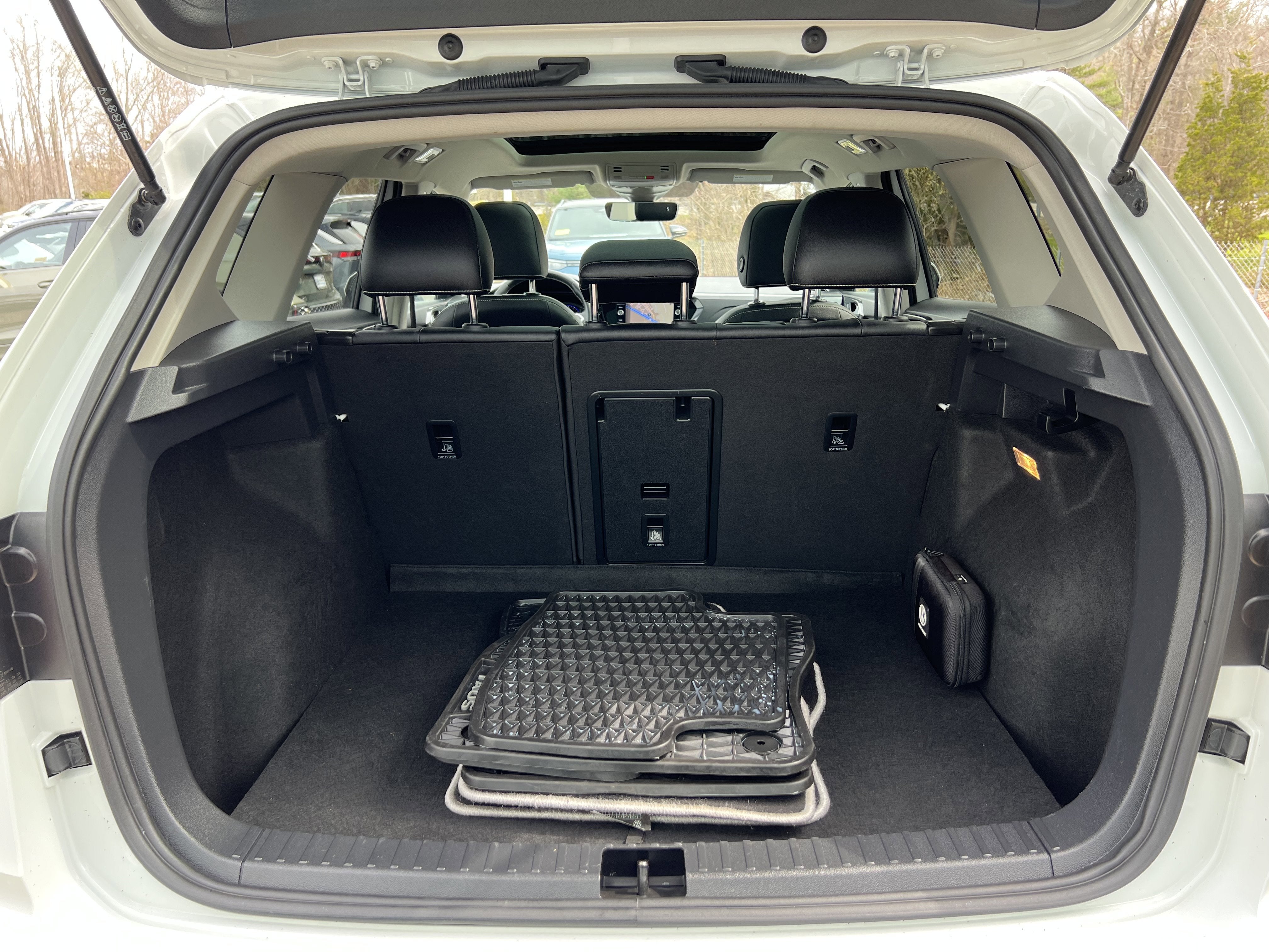 2023 Volkswagen Taos SEL