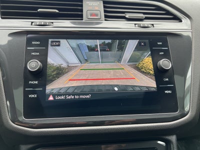 2023 Volkswagen Tiguan SEL R-Line