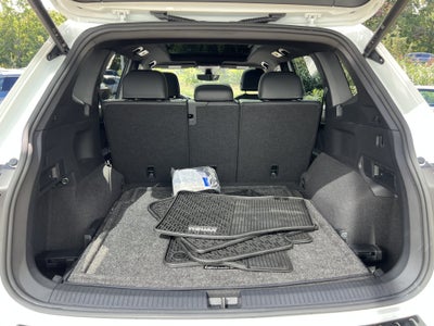2023 Volkswagen Tiguan SEL R-Line
