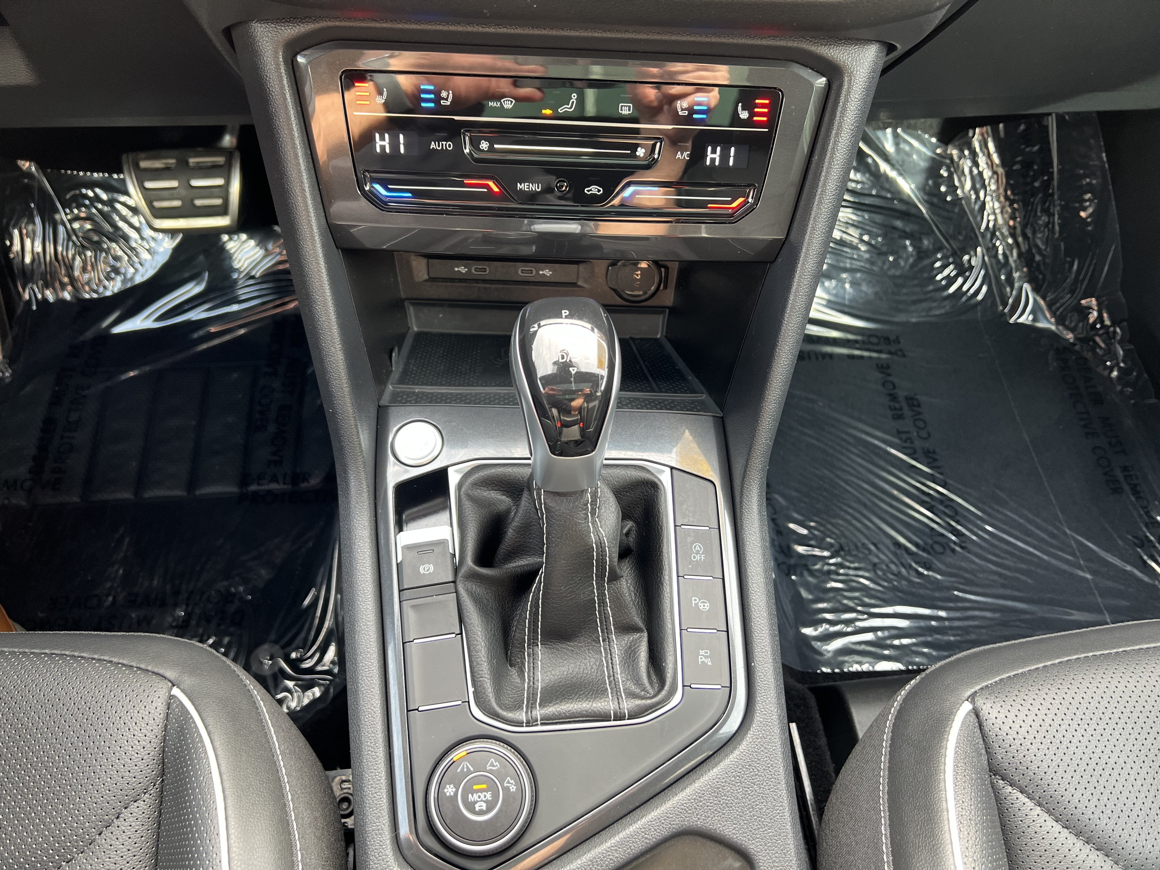 2023 Volkswagen Tiguan SEL R-Line