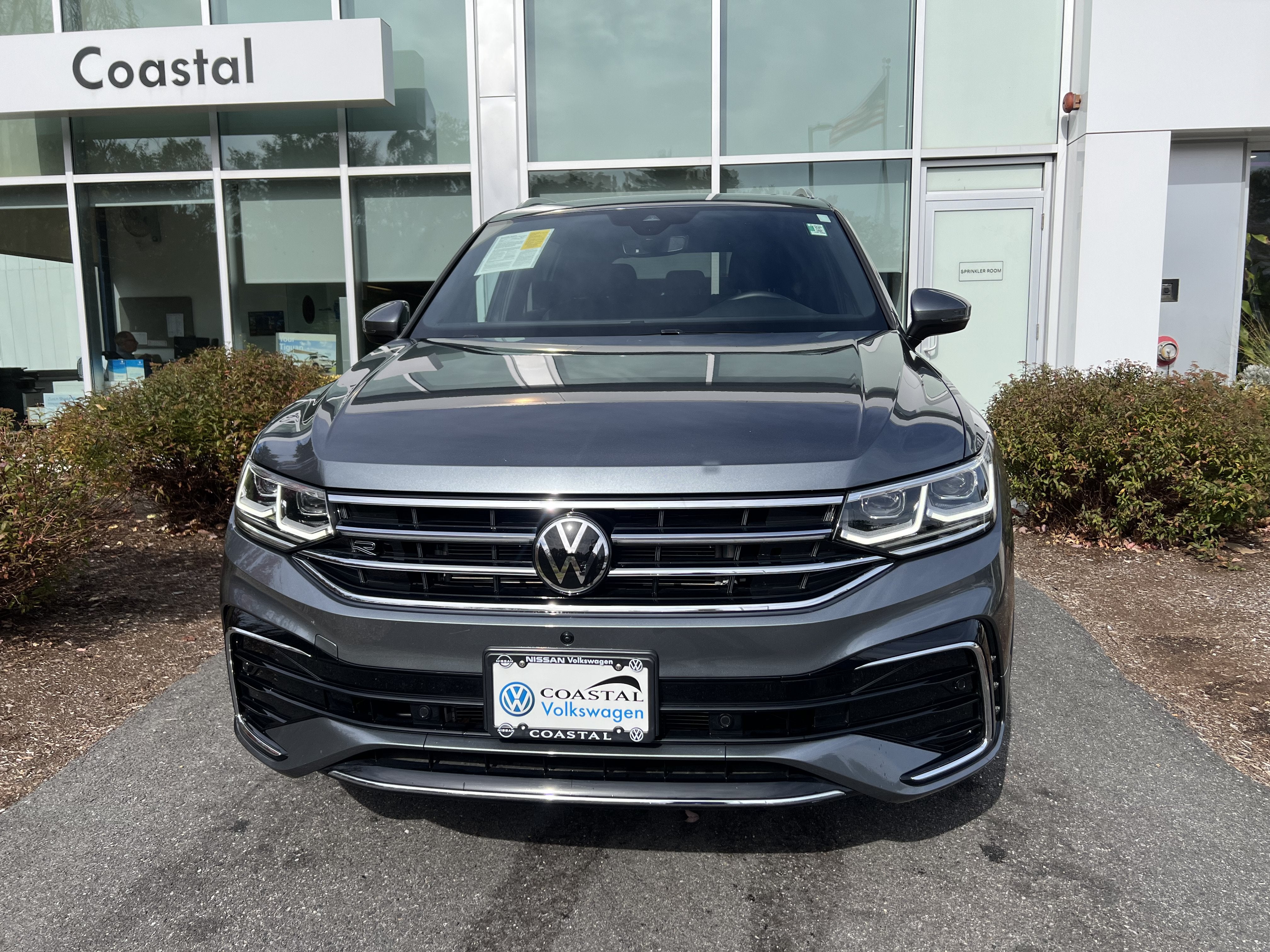 2023 Volkswagen Tiguan SEL R-Line