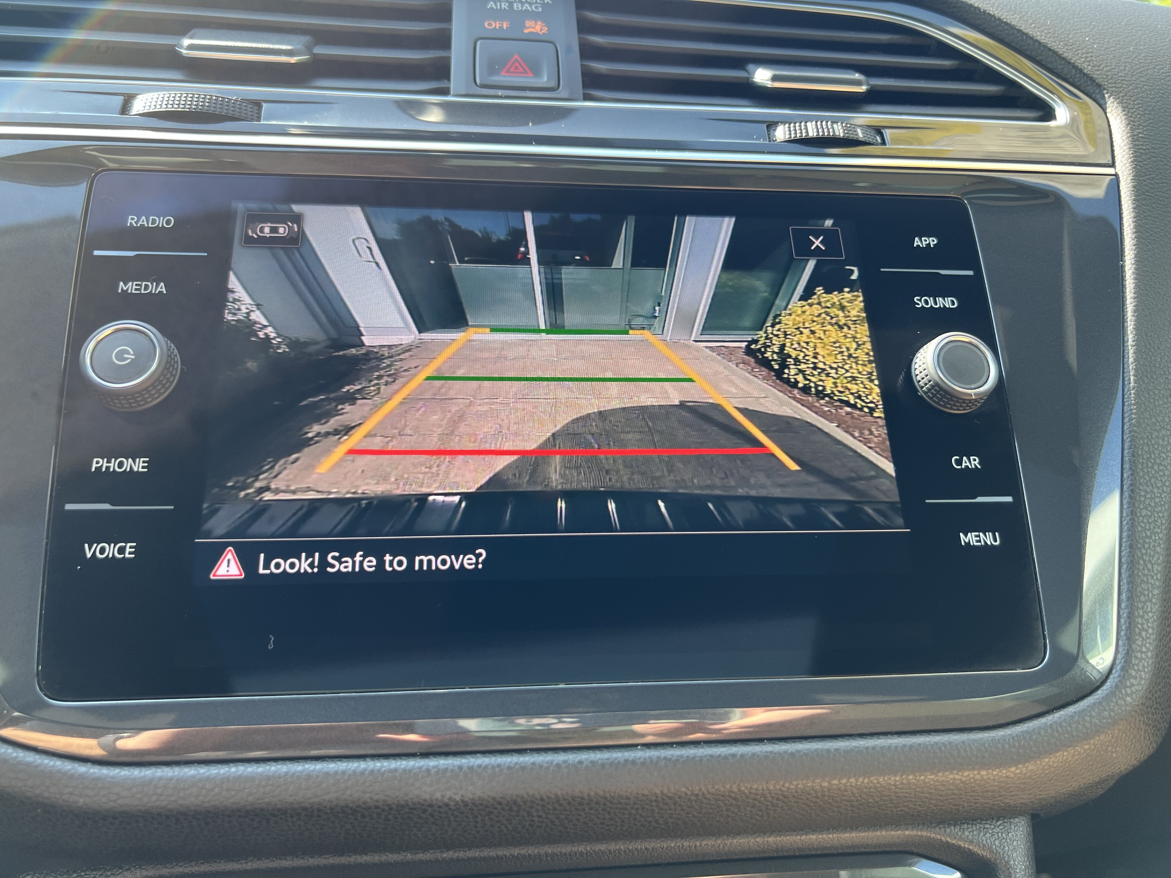 2023 Volkswagen Tiguan SE R-Line Black