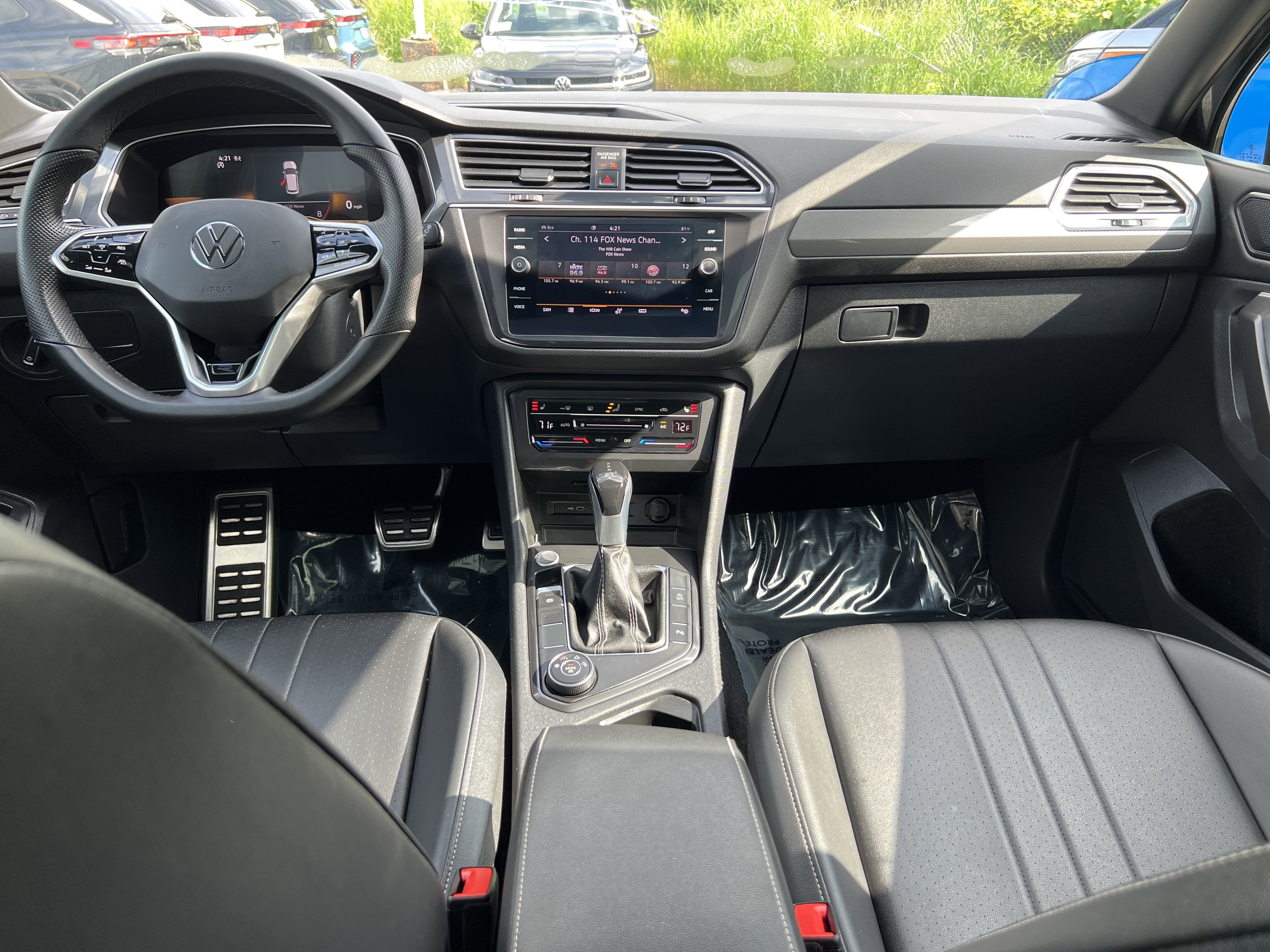 2024 Volkswagen Tiguan SE R-Line Black