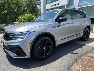 2023 Volkswagen Tiguan SE R-Line Black