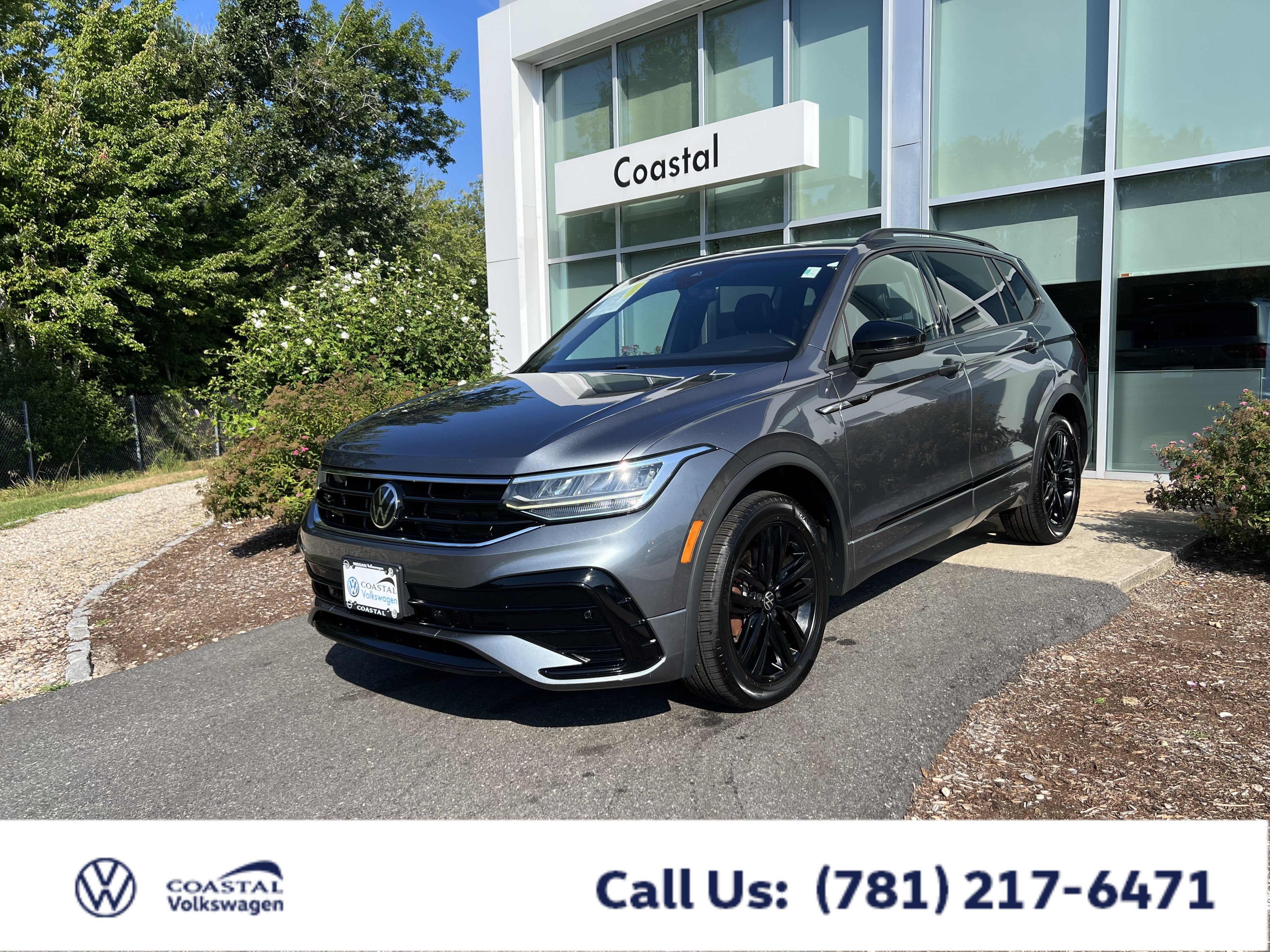 2022 Volkswagen Tiguan SE R-Line Black