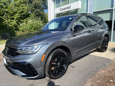 2022 Volkswagen Tiguan SE R-Line Black