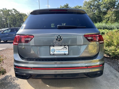 2022 Volkswagen Tiguan SE R-Line Black