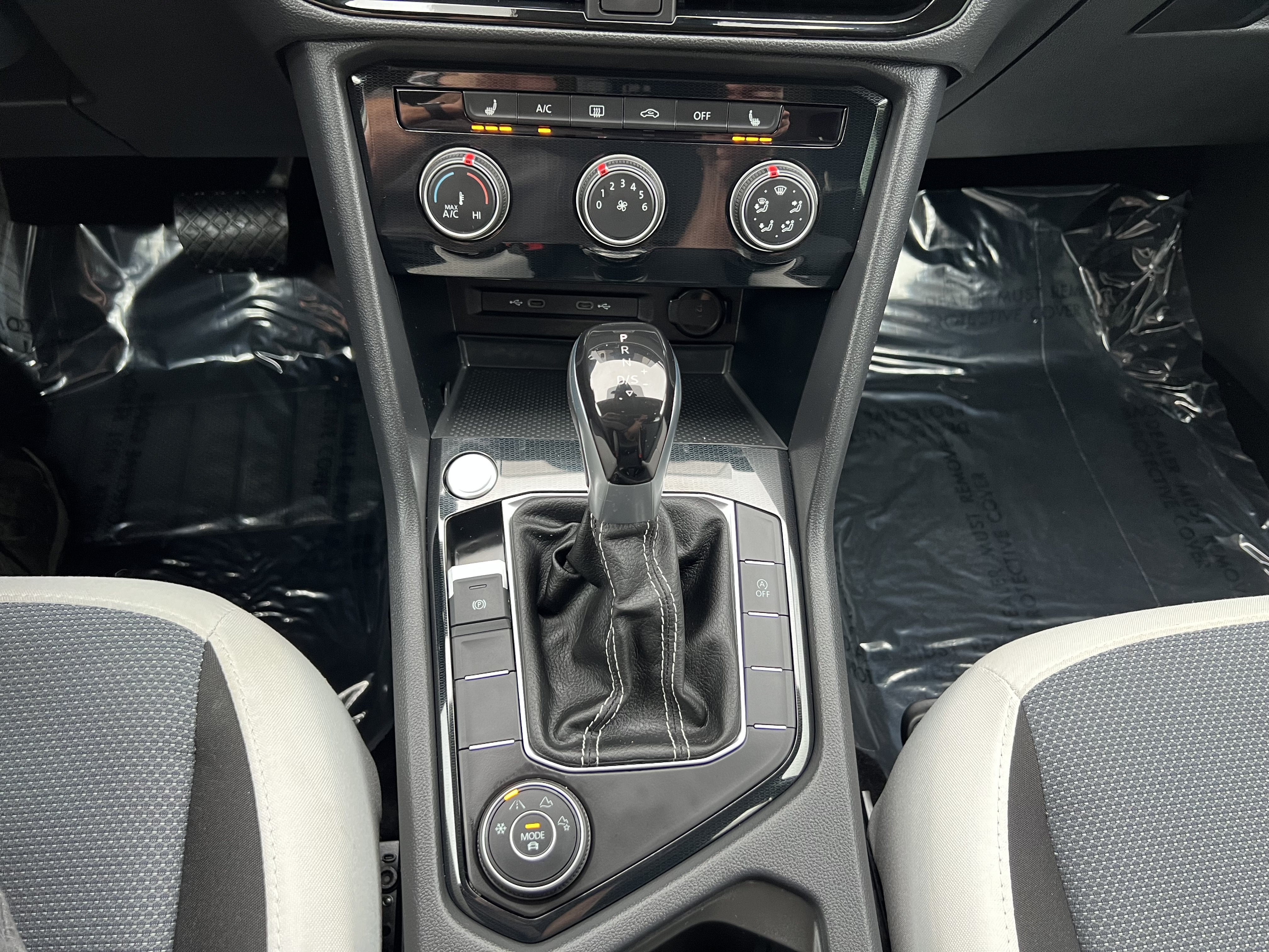 2025 Volkswagen Taos S