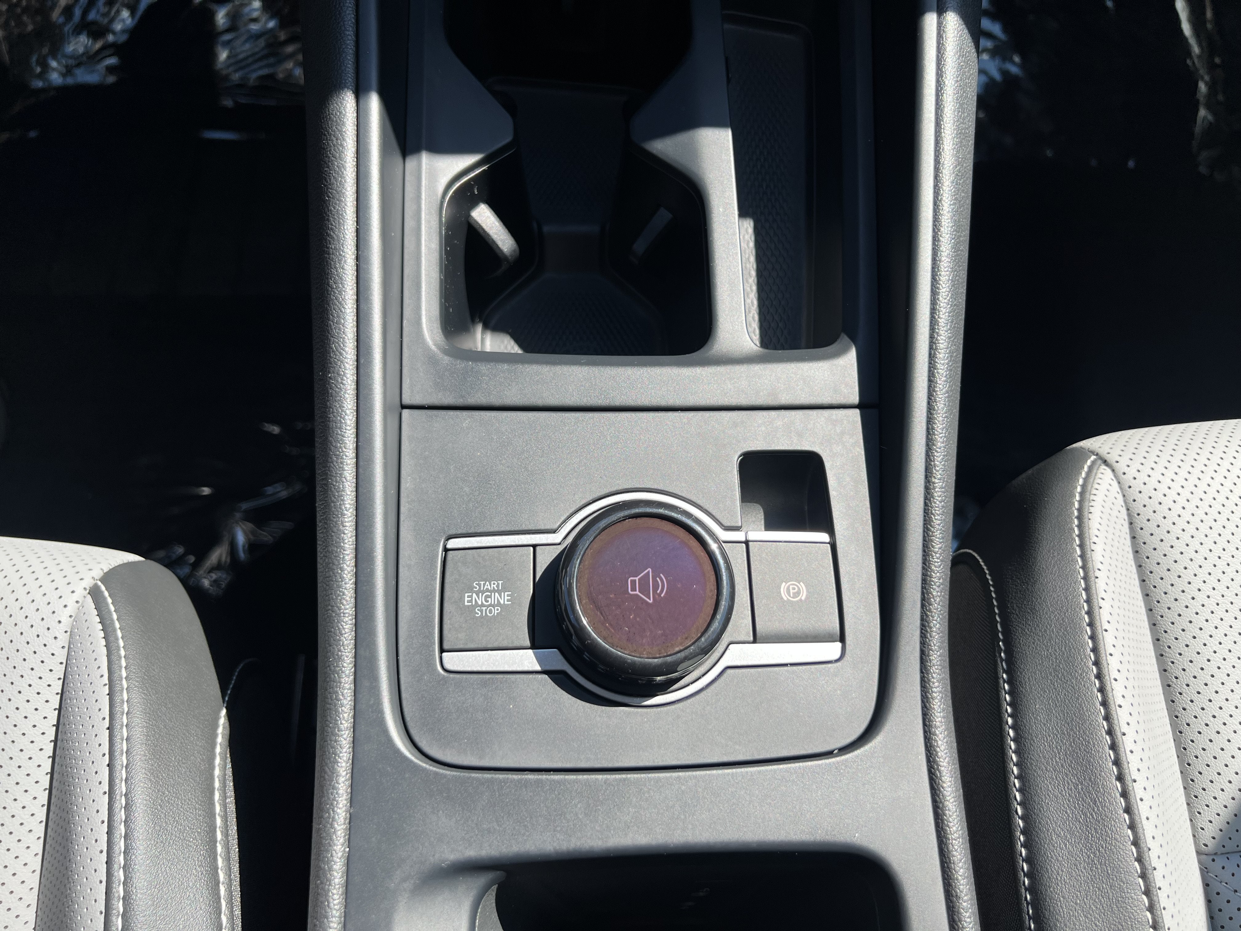 2025 Volkswagen Tiguan SE