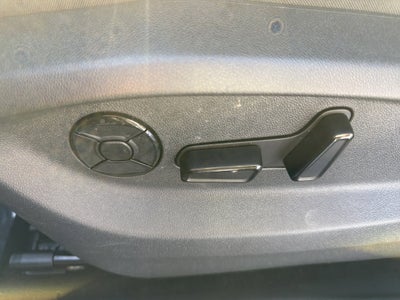 2025 Volkswagen Tiguan SE