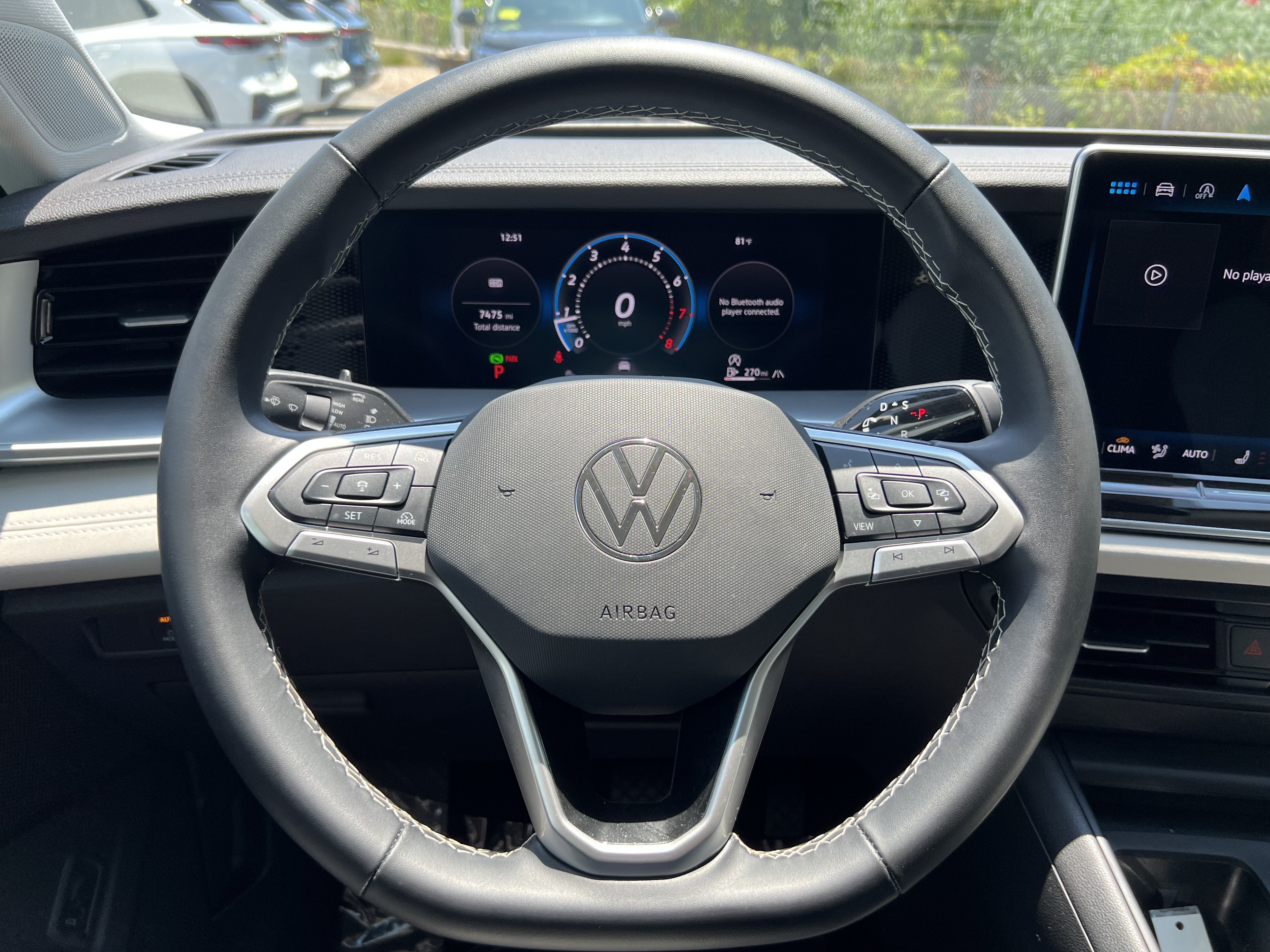 2025 Volkswagen Tiguan SE