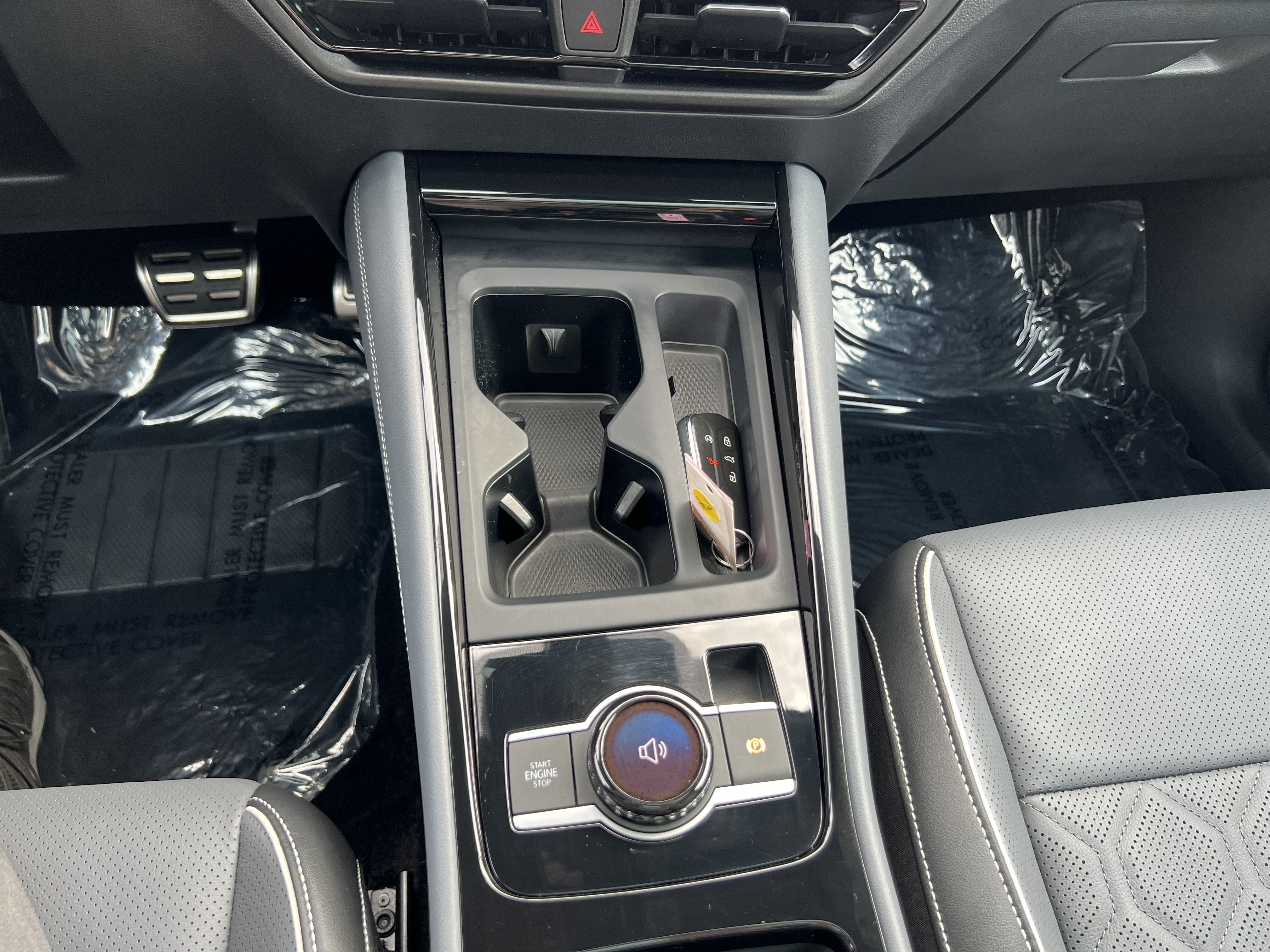2025 Volkswagen Tiguan SEL R-Line