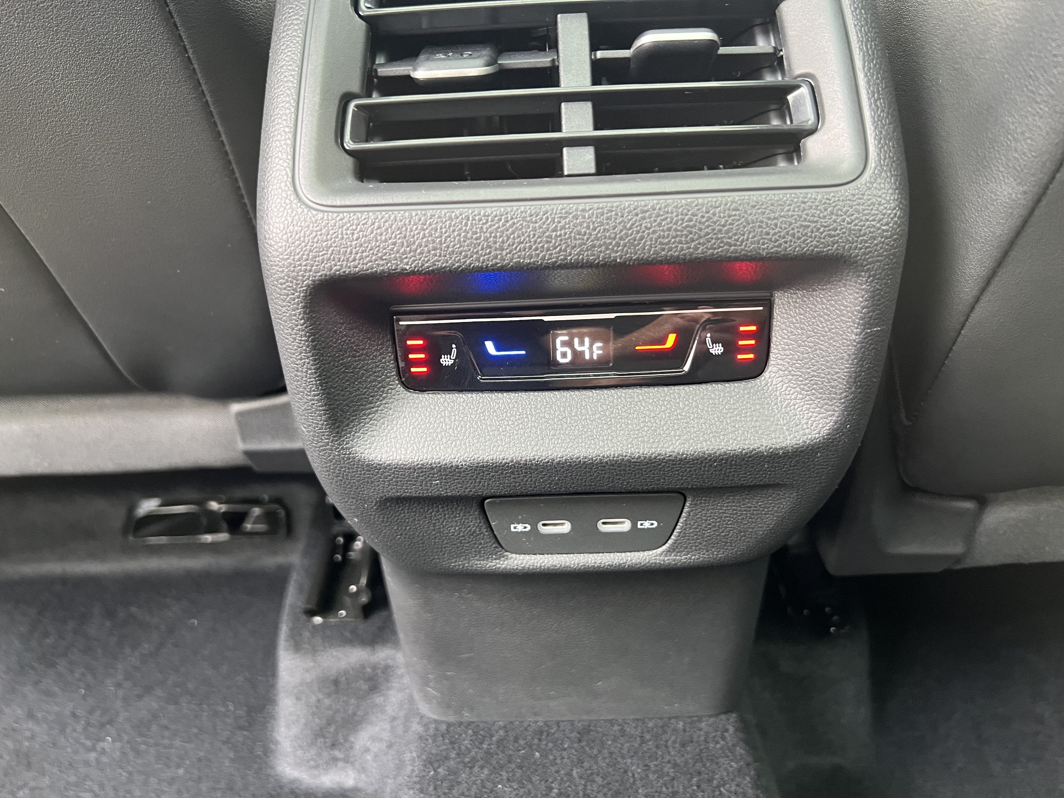 2025 Volkswagen Tiguan SEL R-Line