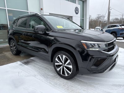 2022 Volkswagen Taos SE