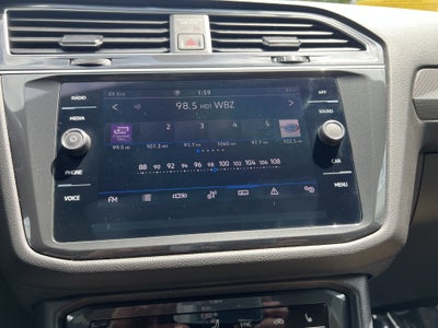 2024 Volkswagen Tiguan SE W/ Panoramic Sunroof