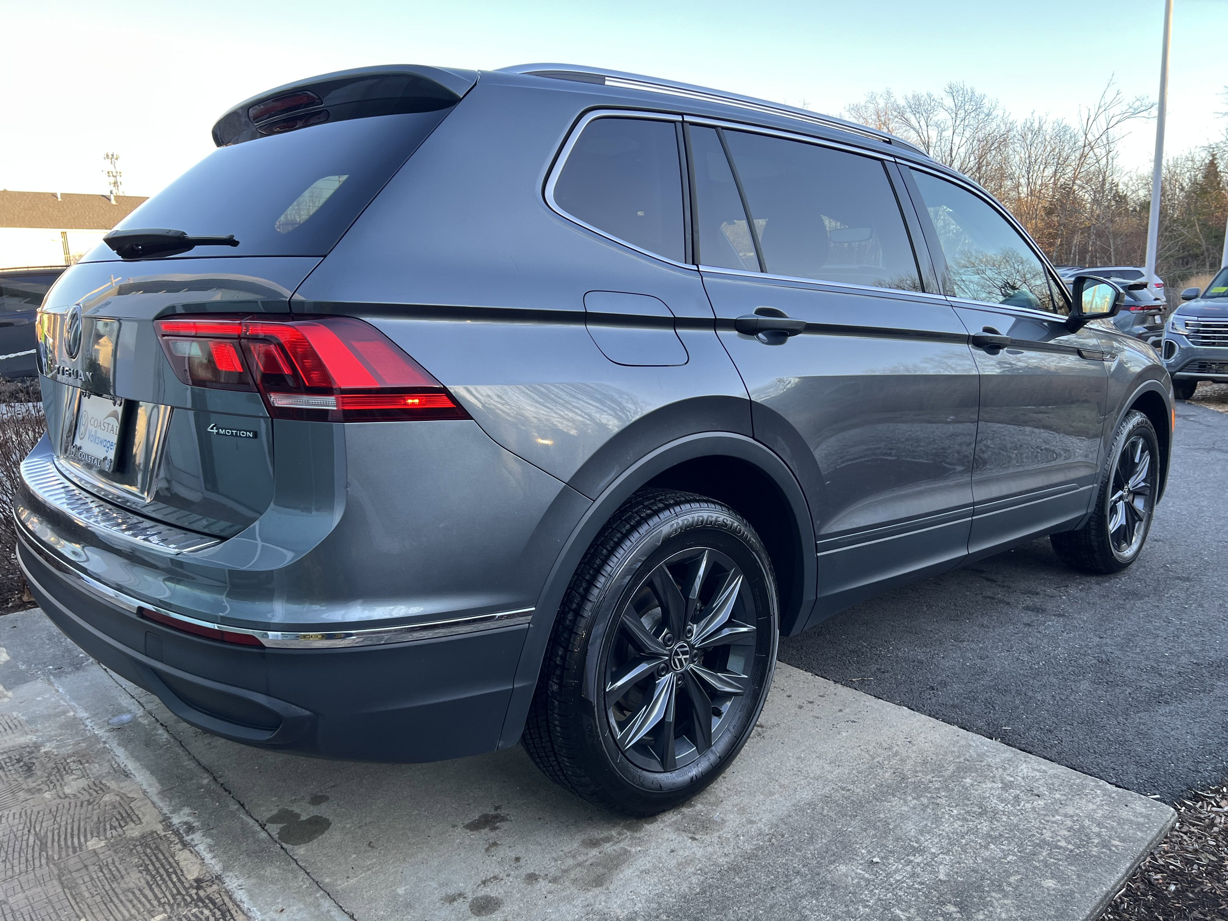 2024 Volkswagen Tiguan SE