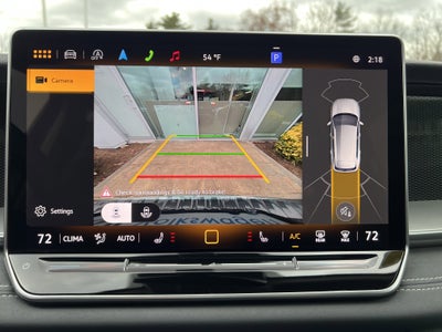 2025 Volkswagen Tiguan SE w/panoramic sunroof