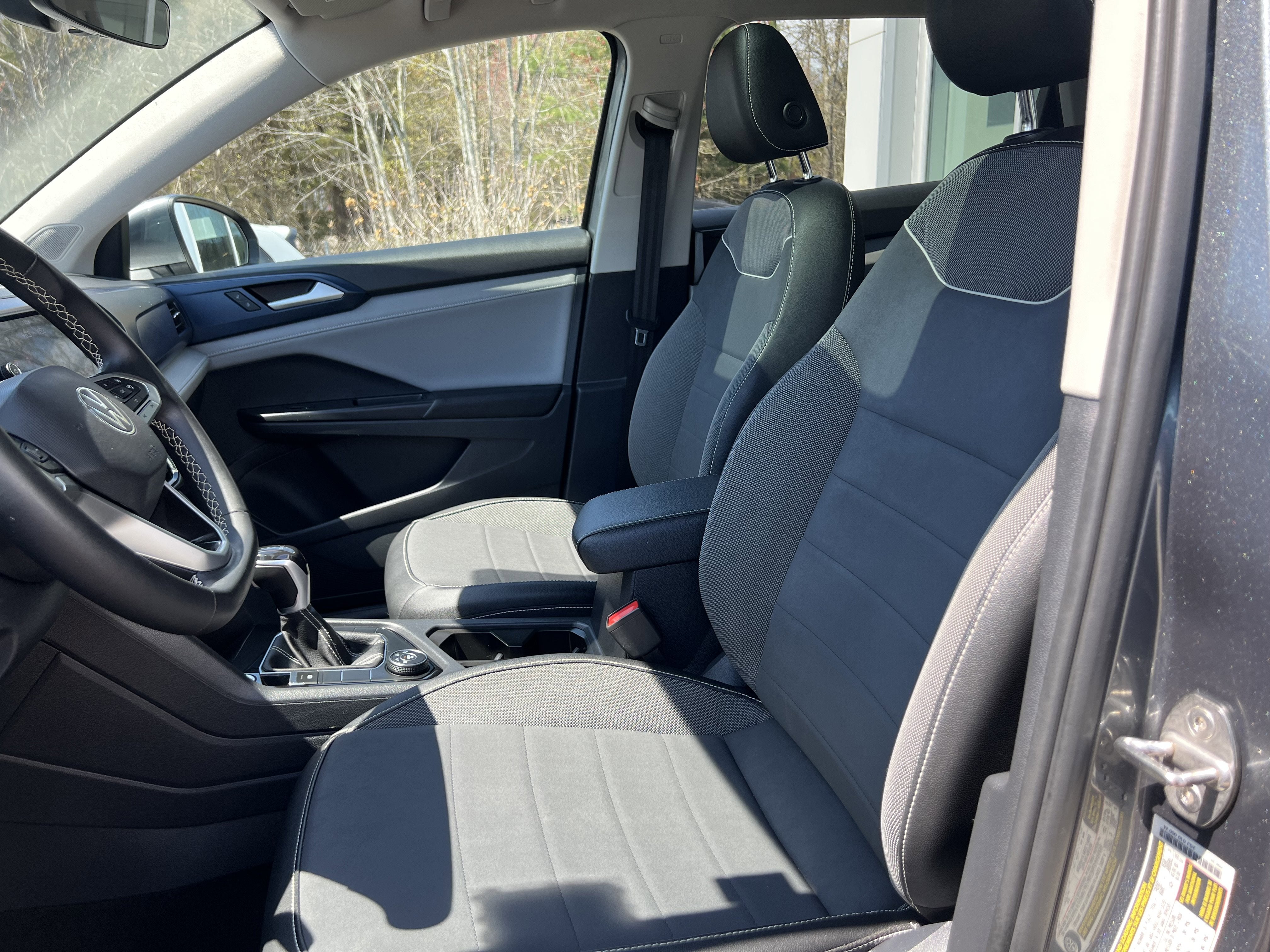 2023 Volkswagen Taos SE