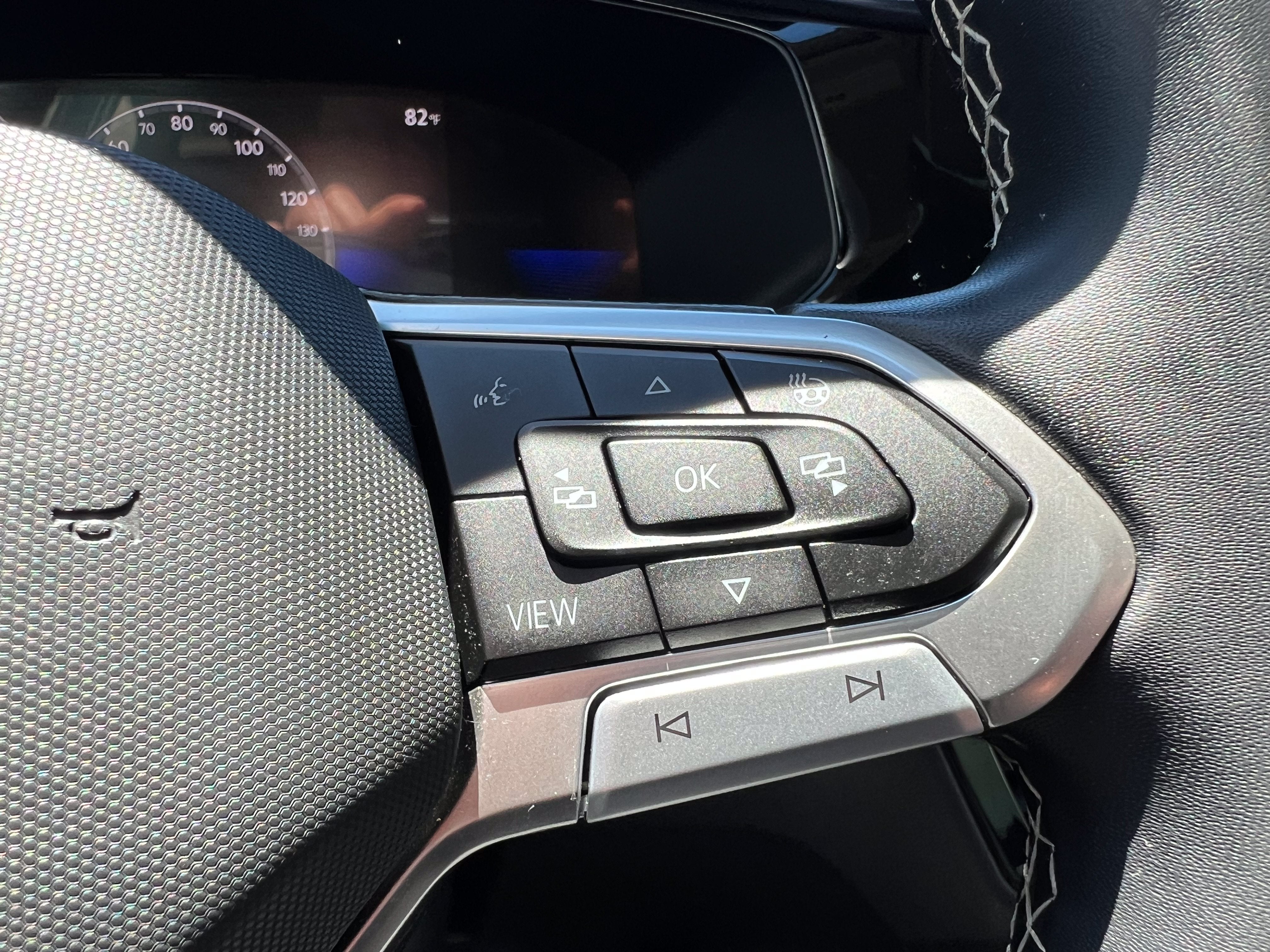 2023 Volkswagen Taos SE