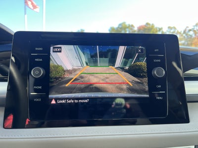 2026 Volkswagen Taos SE w/panoramic sunroof