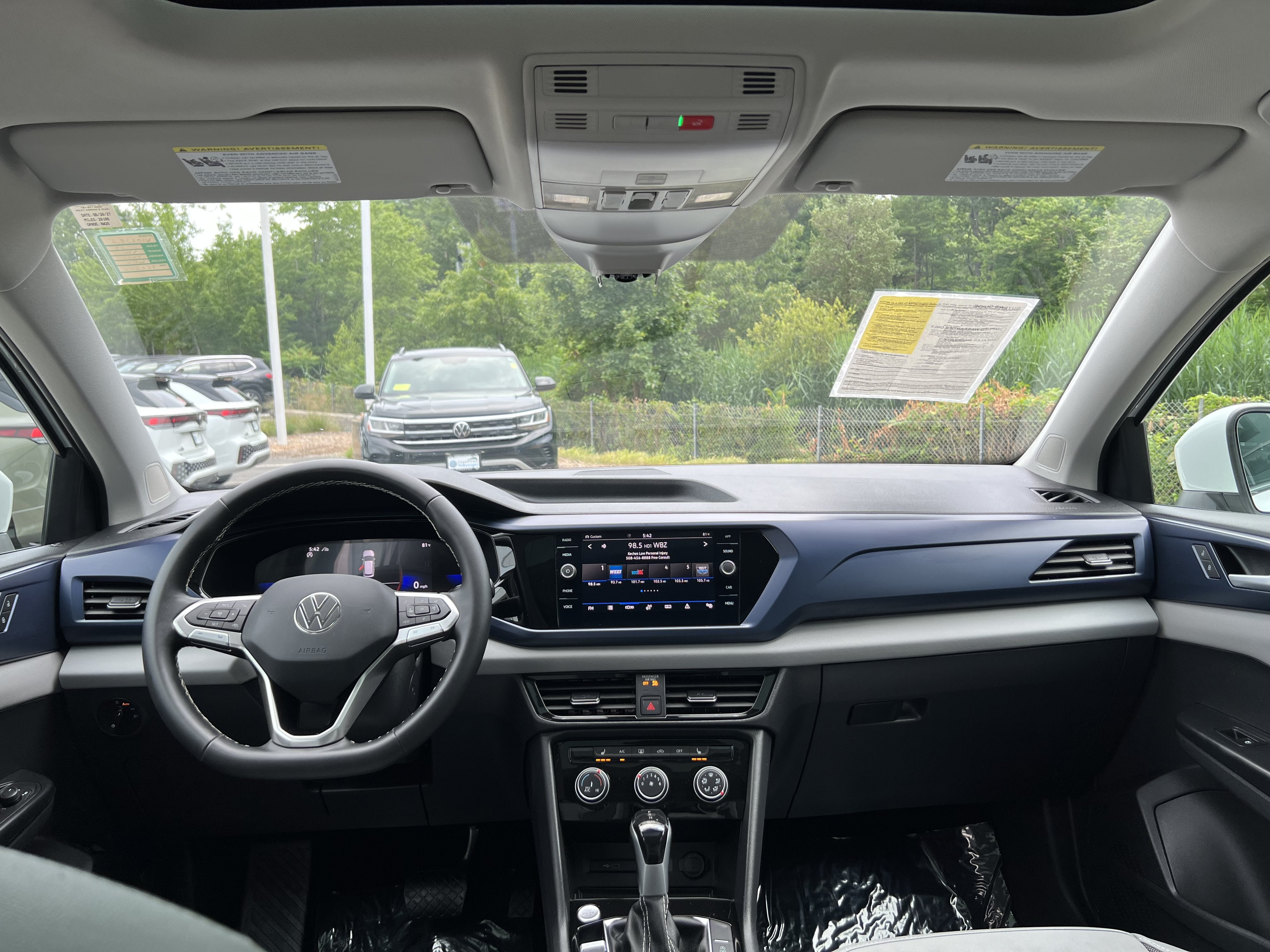 2023 Volkswagen Taos SE