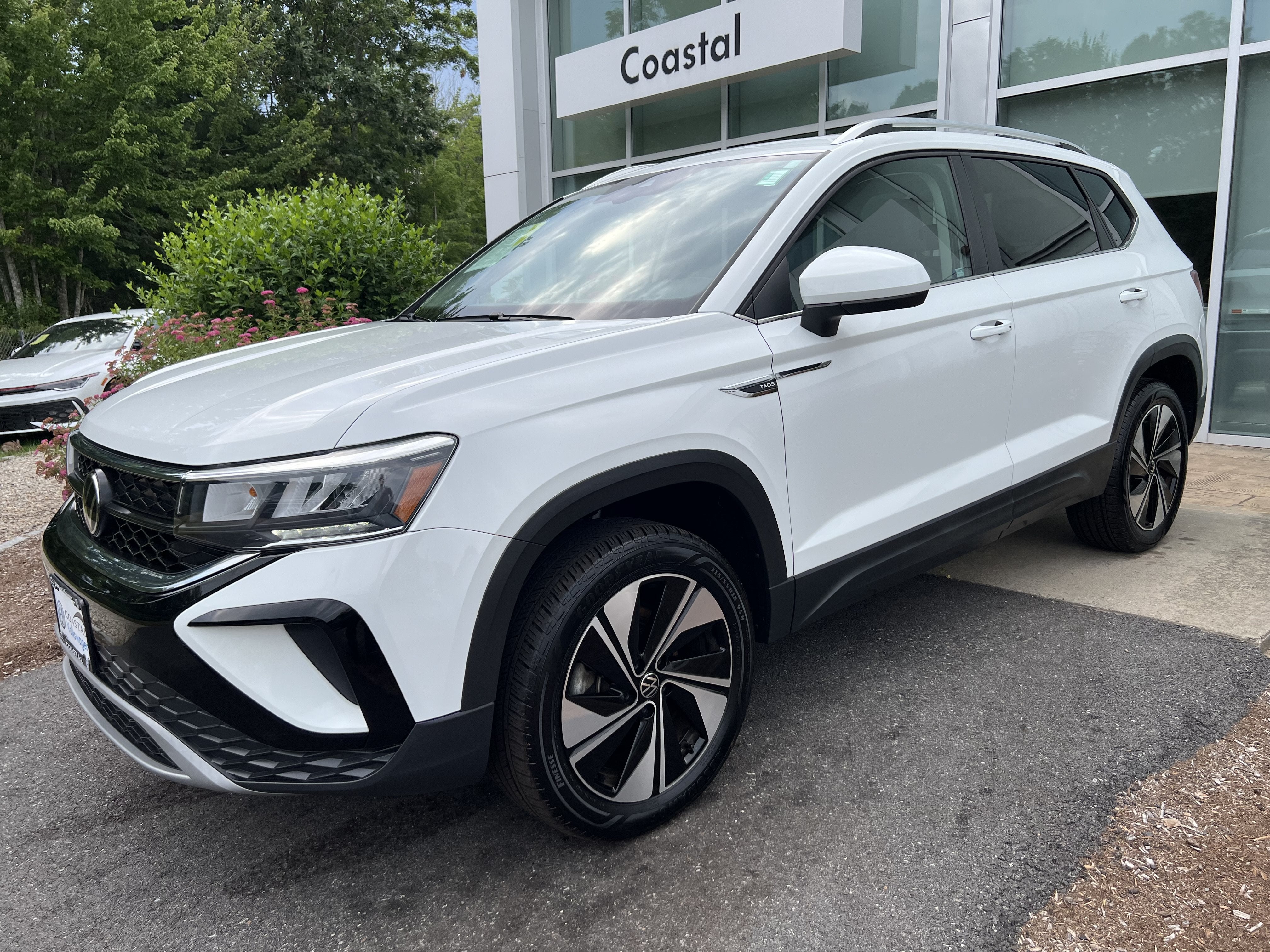 2023 Volkswagen Taos SE
