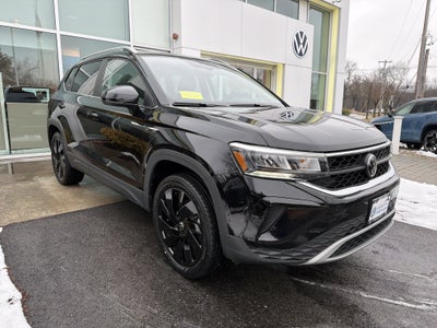 2024 Volkswagen Taos SE