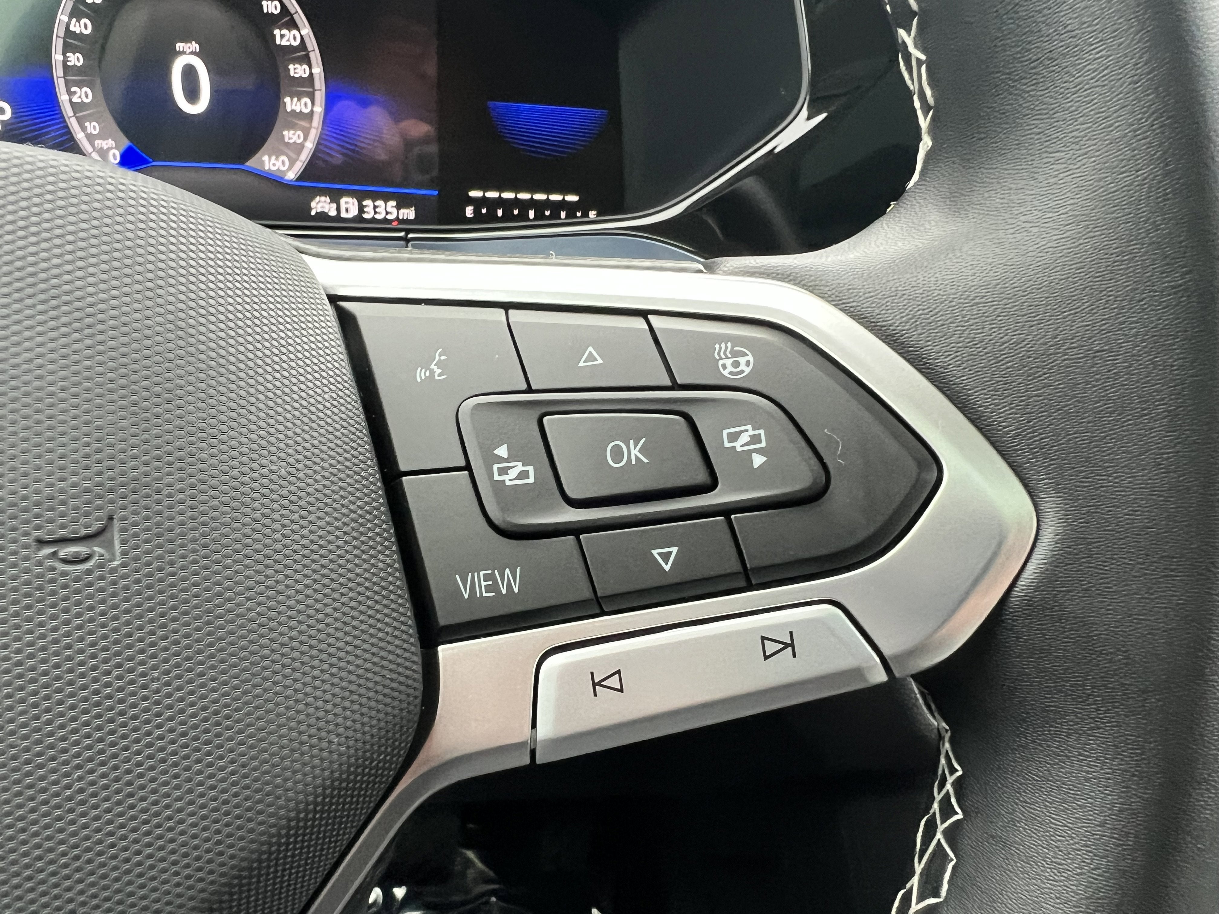 2023 Volkswagen Taos SE