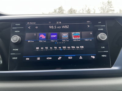 2023 Volkswagen Taos SE