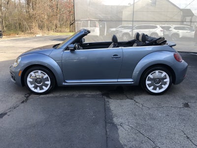 2019 Volkswagen Beetle Convertible Base