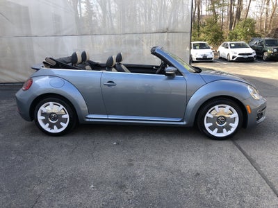 2019 Volkswagen Beetle Convertible Base