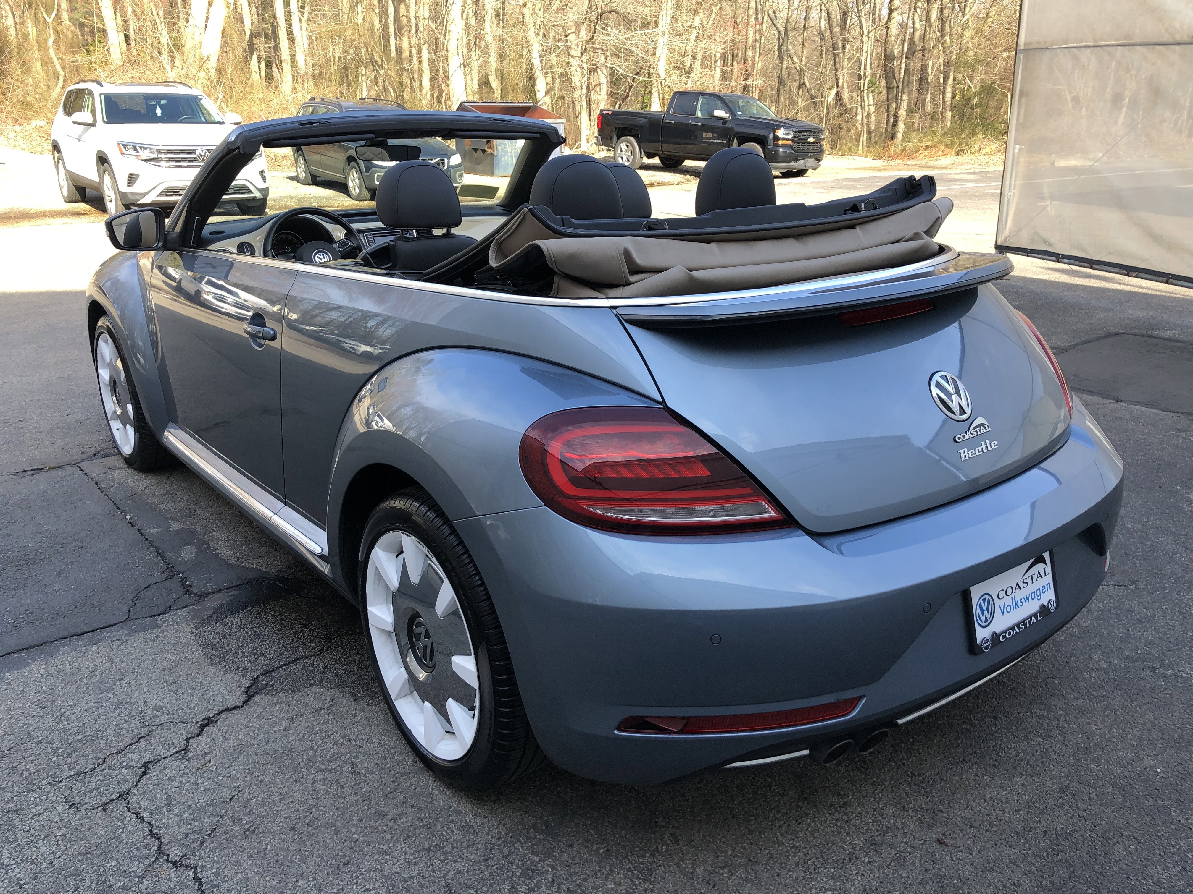 2019 Volkswagen Beetle Convertible Base