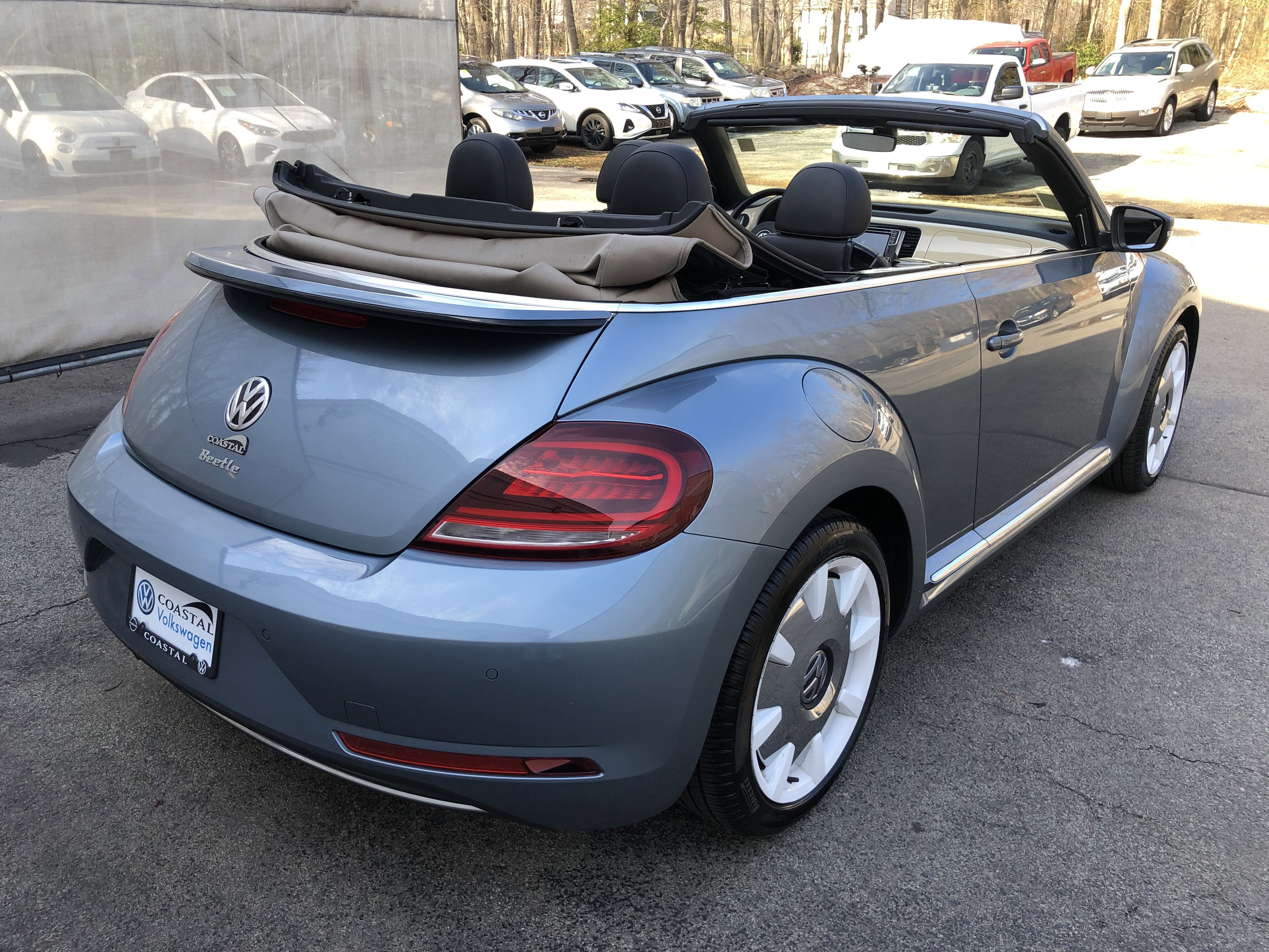 2019 Volkswagen Beetle Convertible Base