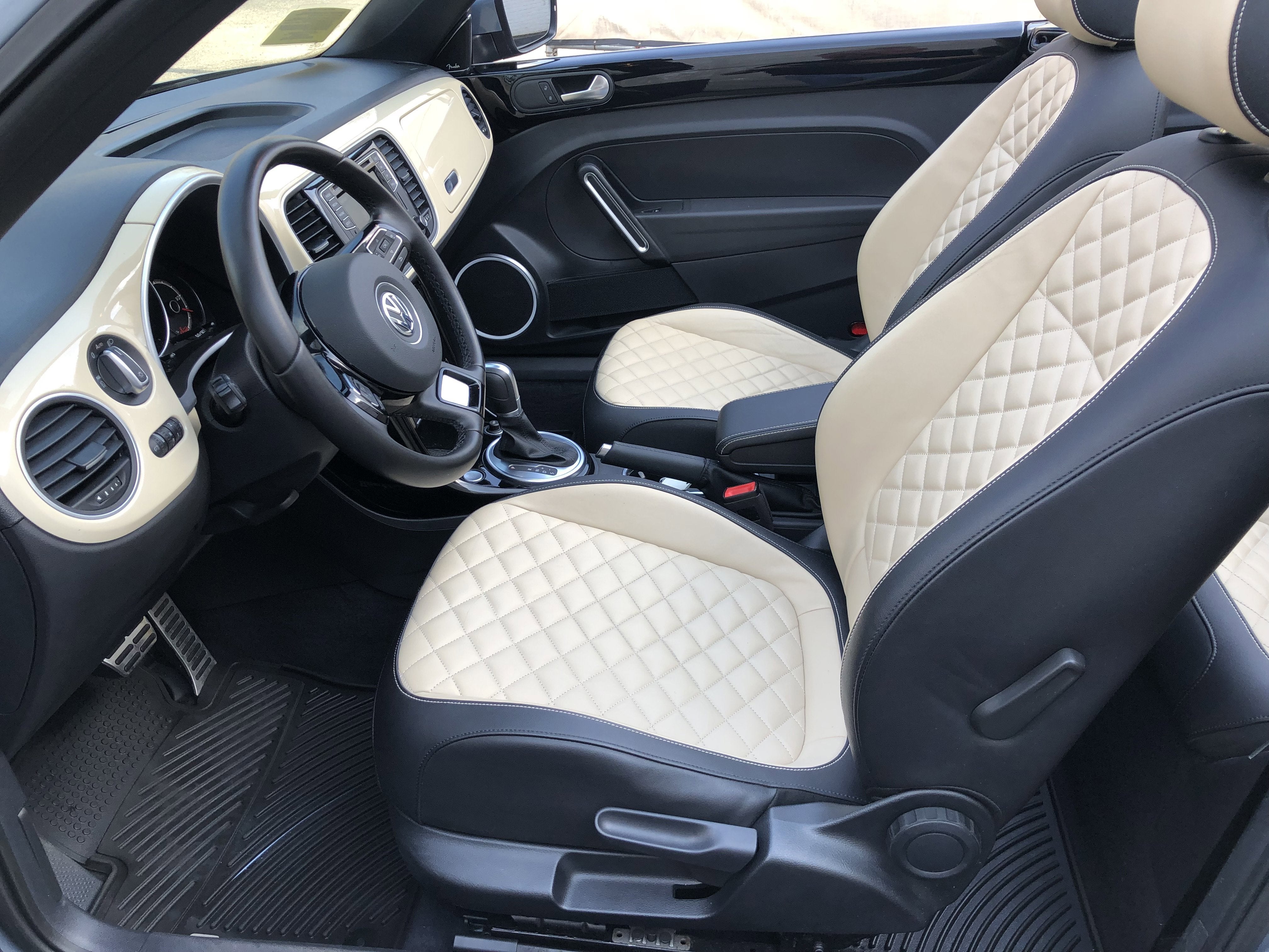 2019 Volkswagen Beetle Convertible Base