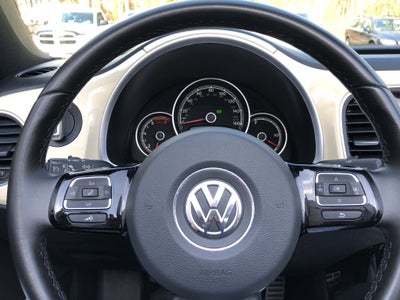 2019 Volkswagen Beetle Convertible Base