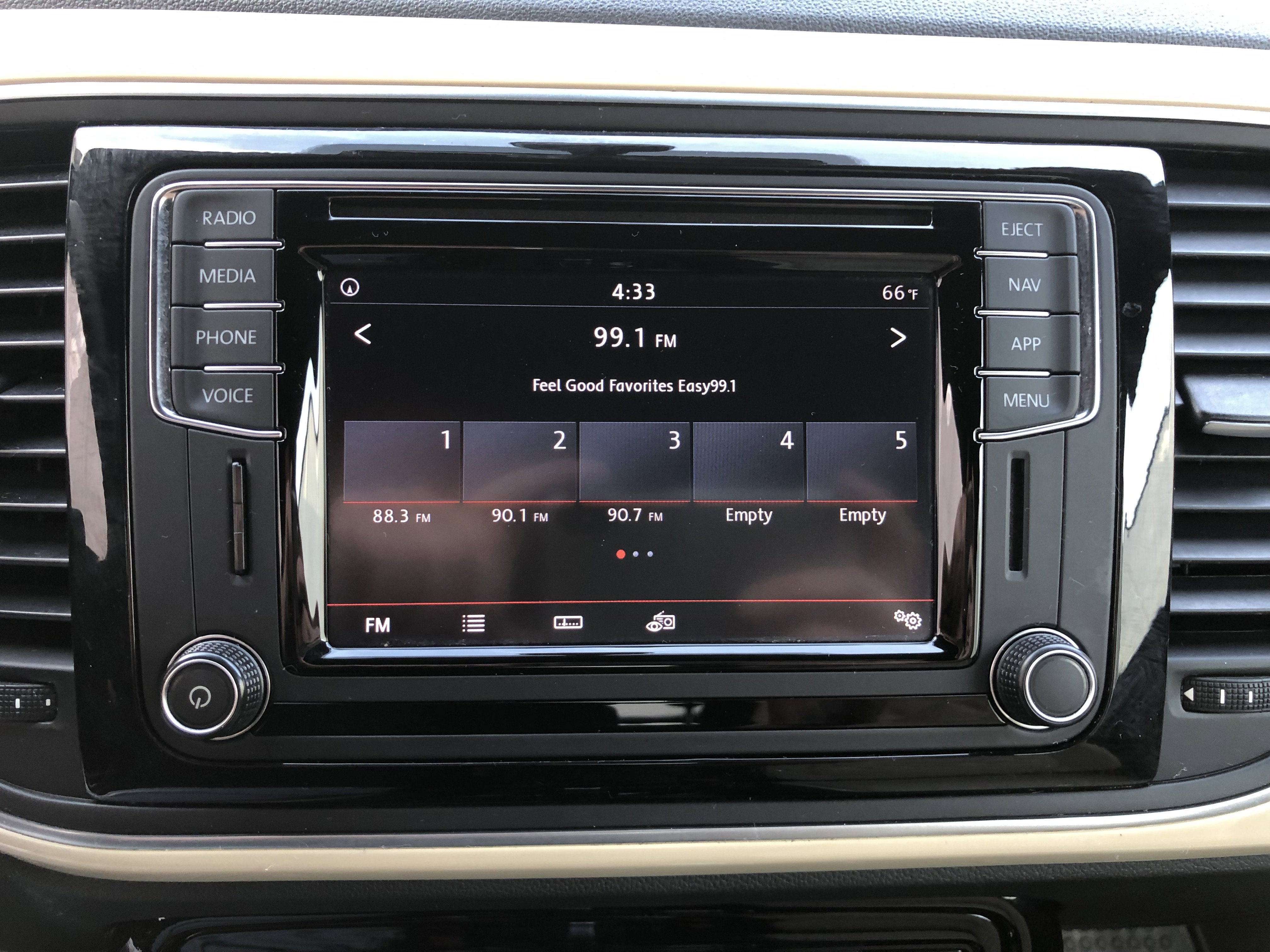 2019 Volkswagen Beetle Convertible Base