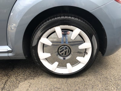 2019 Volkswagen Beetle Convertible Base